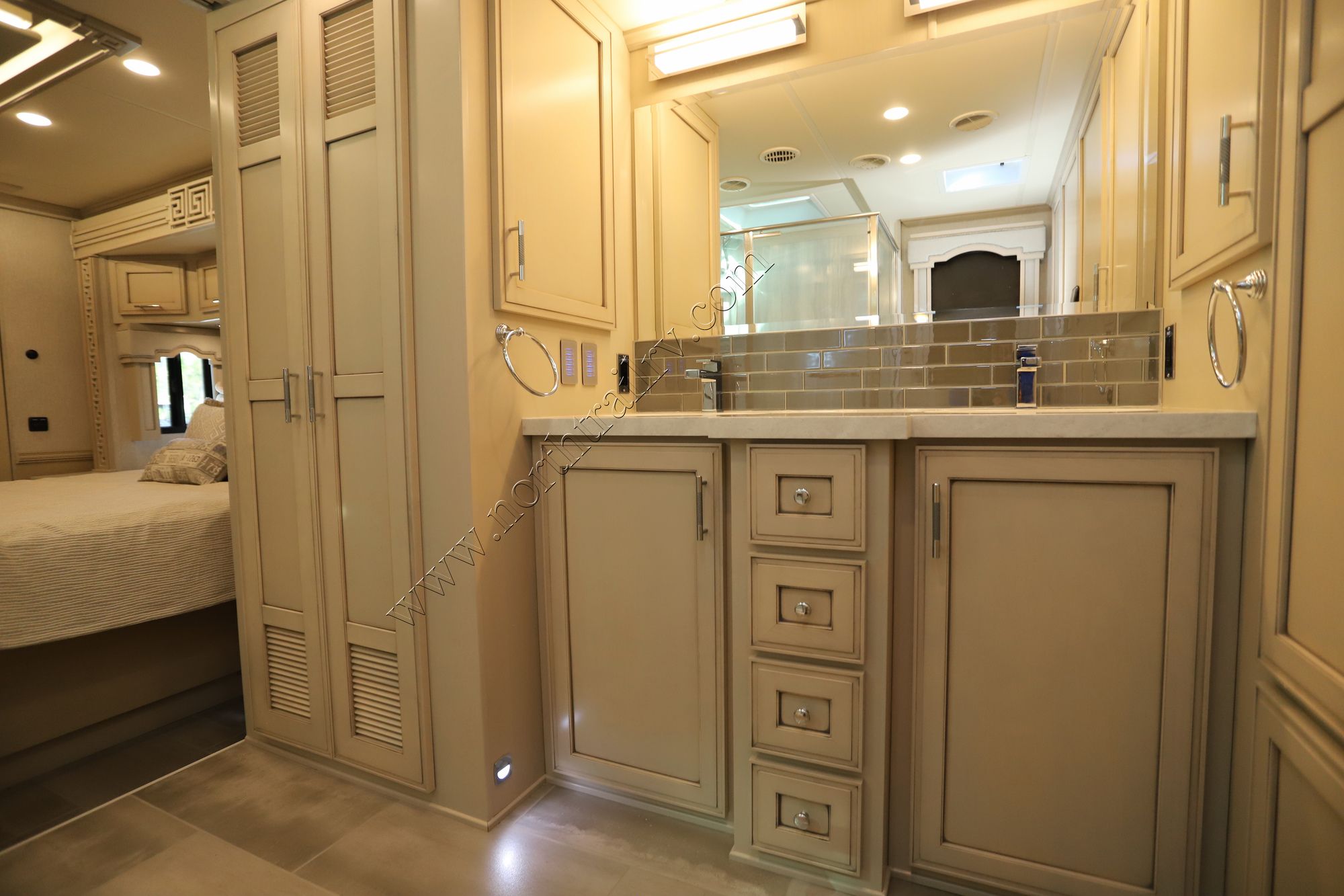 New 2022 Newmar Ventana 4369 Class A  For Sale