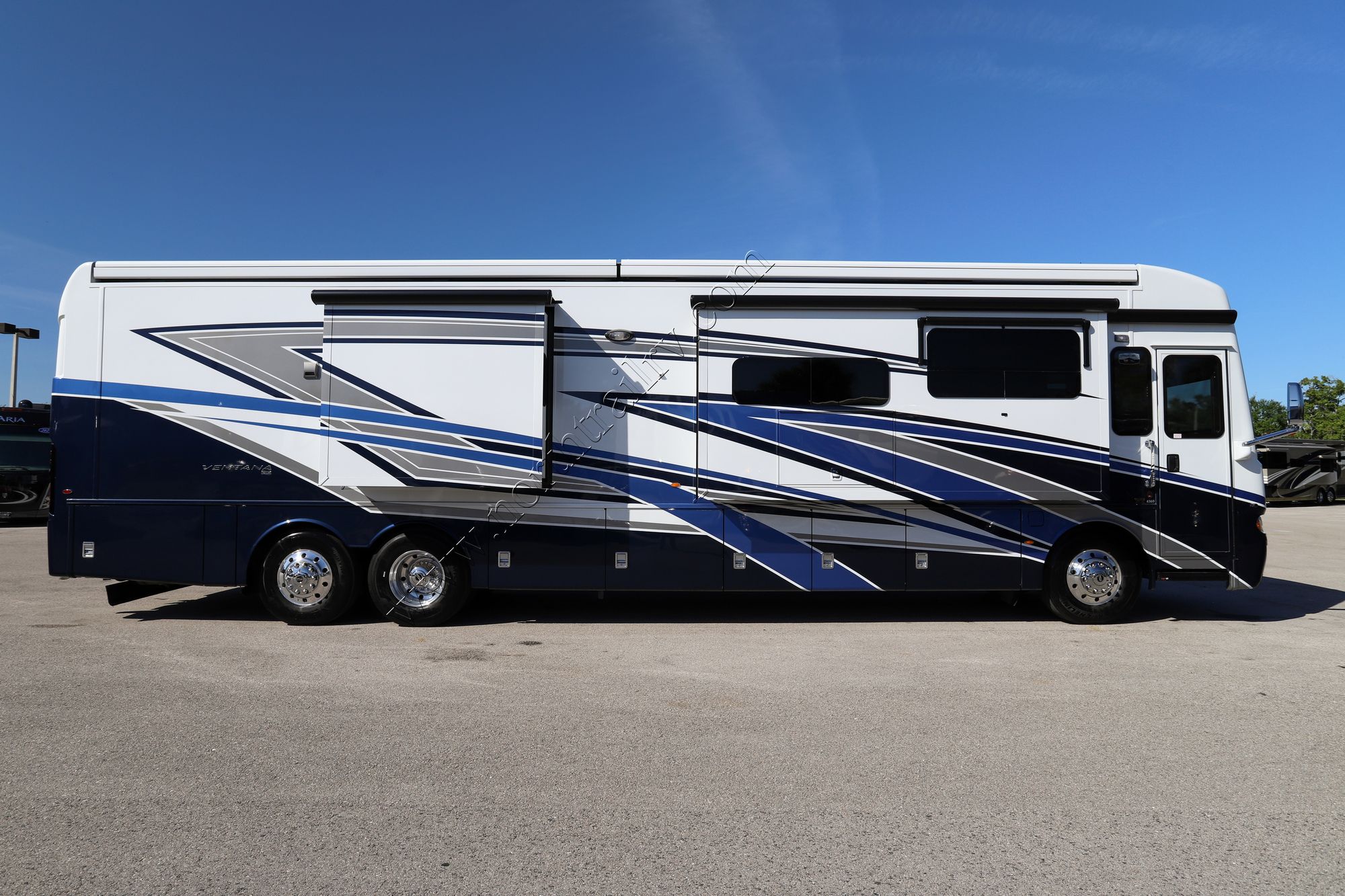 New 2022 Newmar Ventana 4369 Class A  For Sale