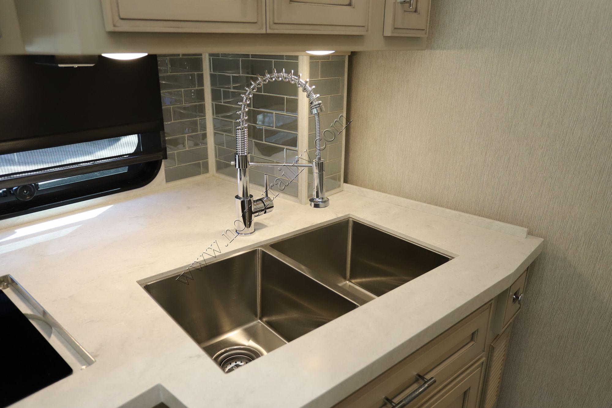 New 2022 Newmar Ventana 4369 Class A  For Sale
