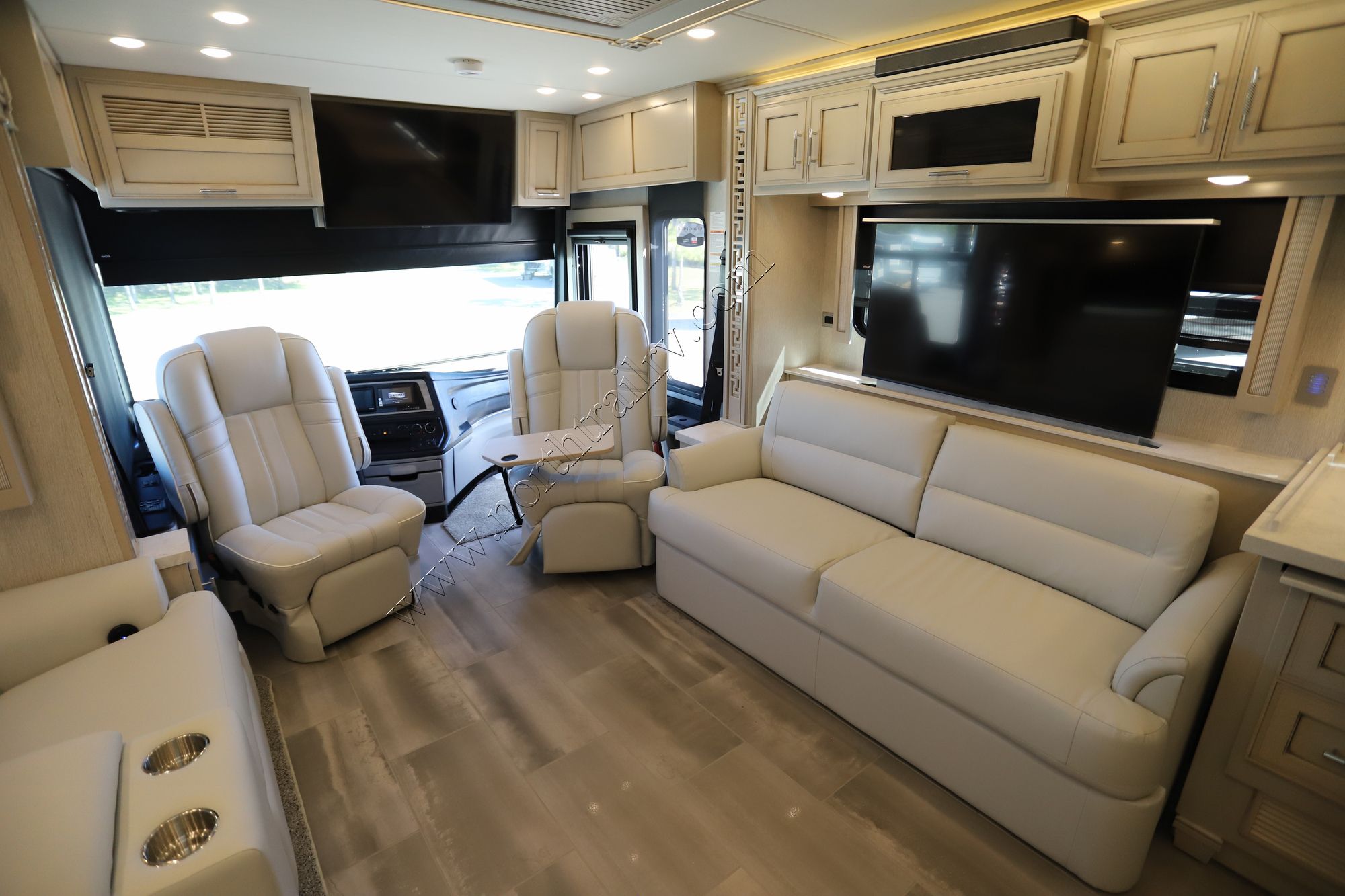 New 2022 Newmar Ventana 4369 Class A  For Sale
