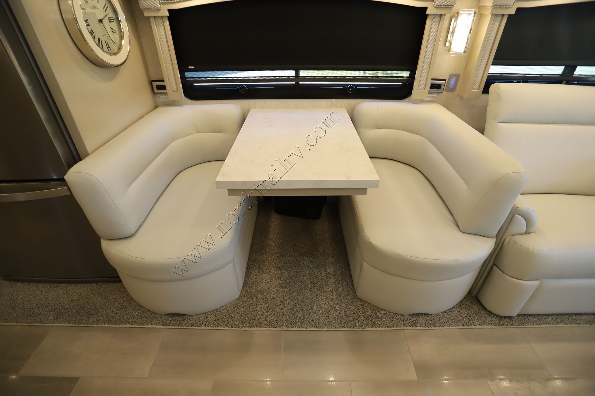 New 2022 Newmar Ventana 4369 Class A  For Sale