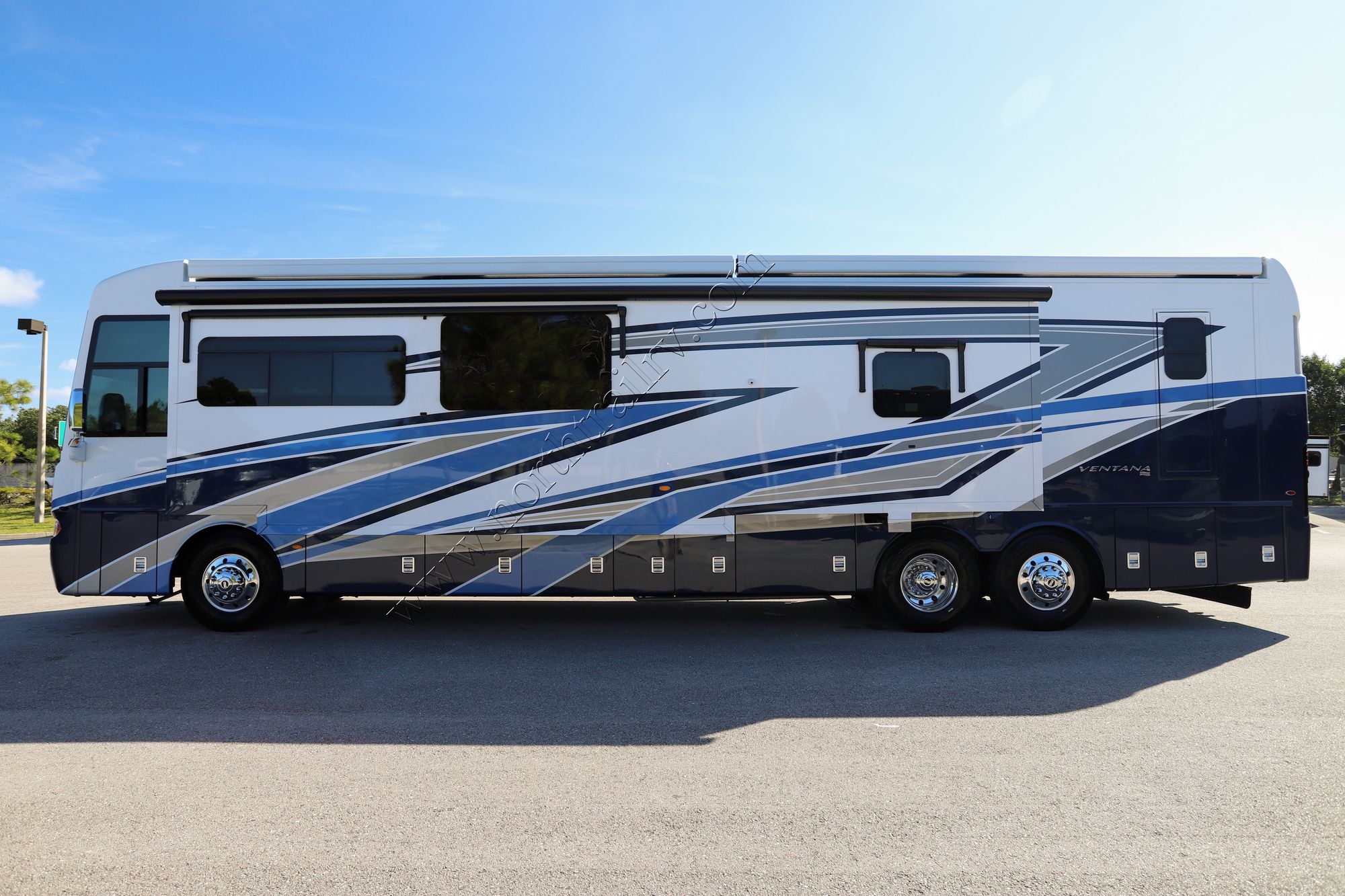 New 2022 Newmar Ventana 4369 Class A  For Sale
