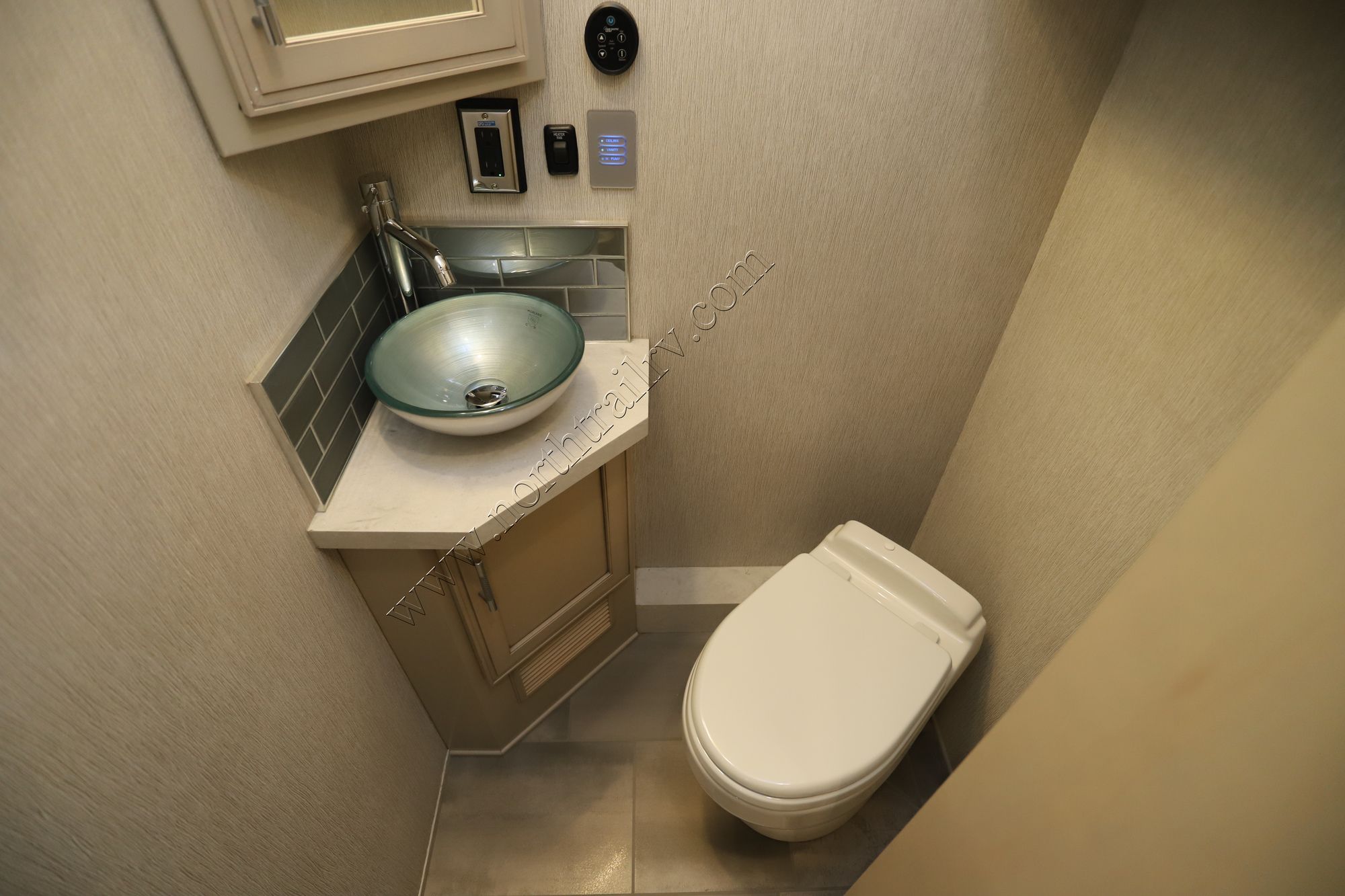 New 2022 Newmar Ventana 4369 Class A  For Sale