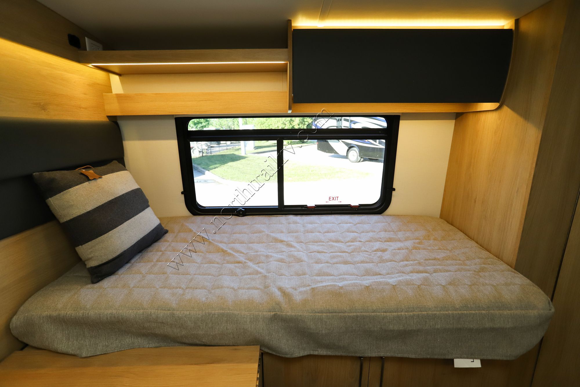 Used 2019 Leisure Van Wonder 24RTB Class B  For Sale