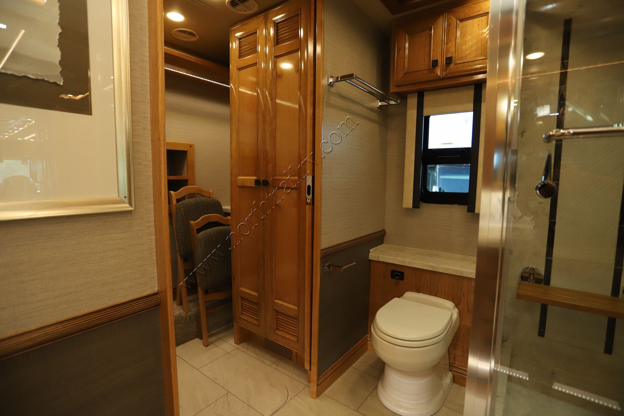 New 2022 Tiffin Motor Homes Allegro Bus 45OPP Class A  For Sale