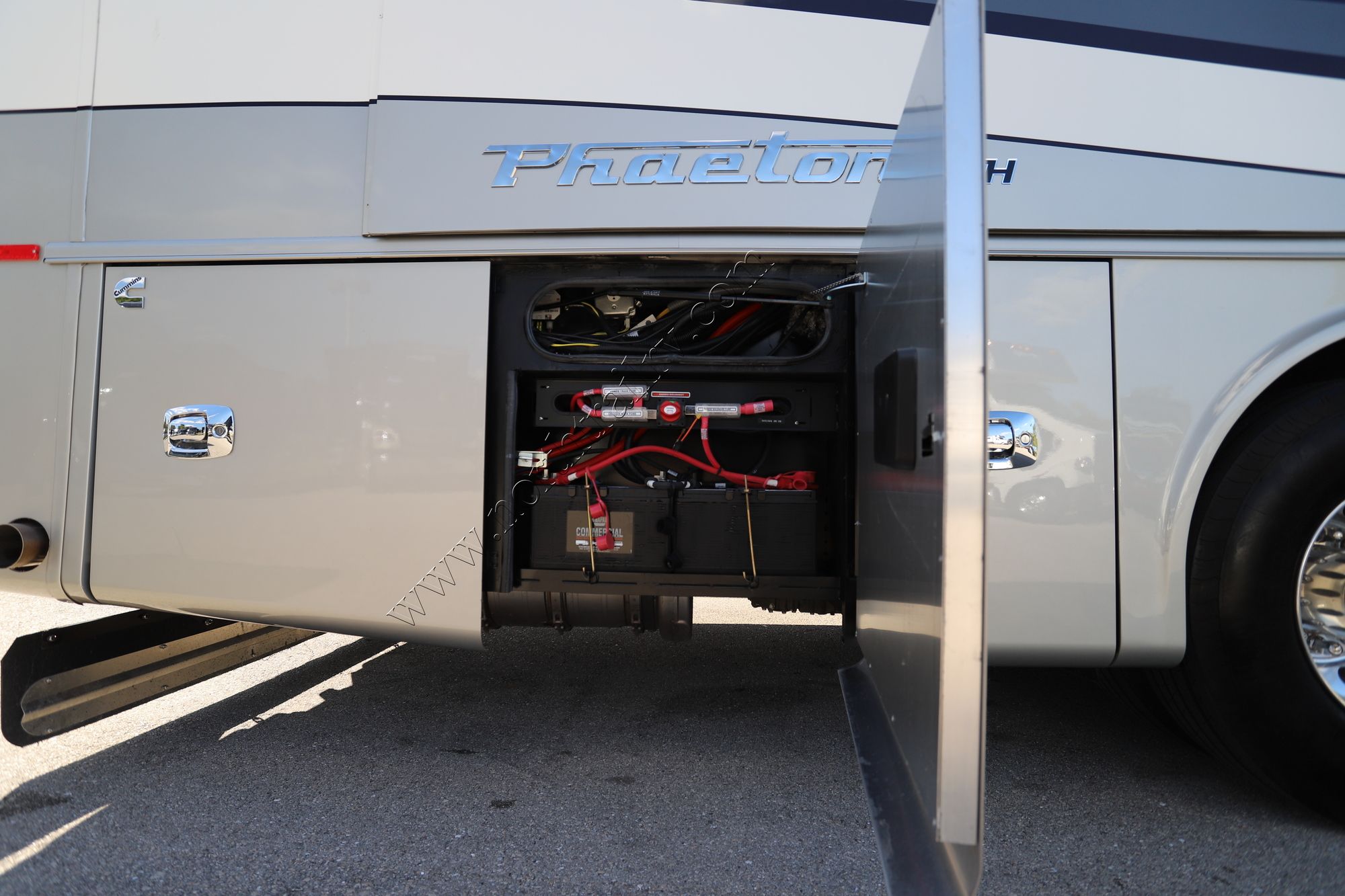 New 2022 Tiffin Motor Homes Phaeton 40IH Class A  For Sale