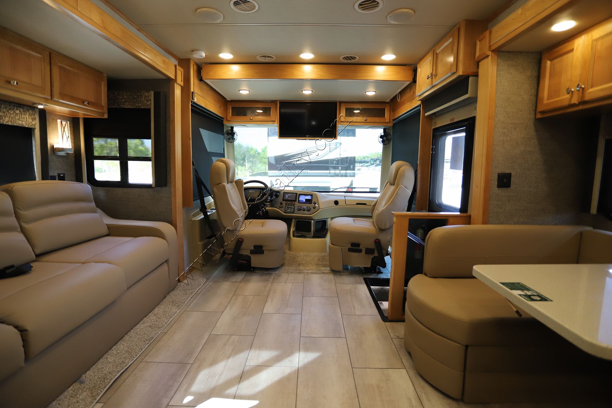 New 2022 Tiffin Motor Homes Allegro 34PA Class A  For Sale