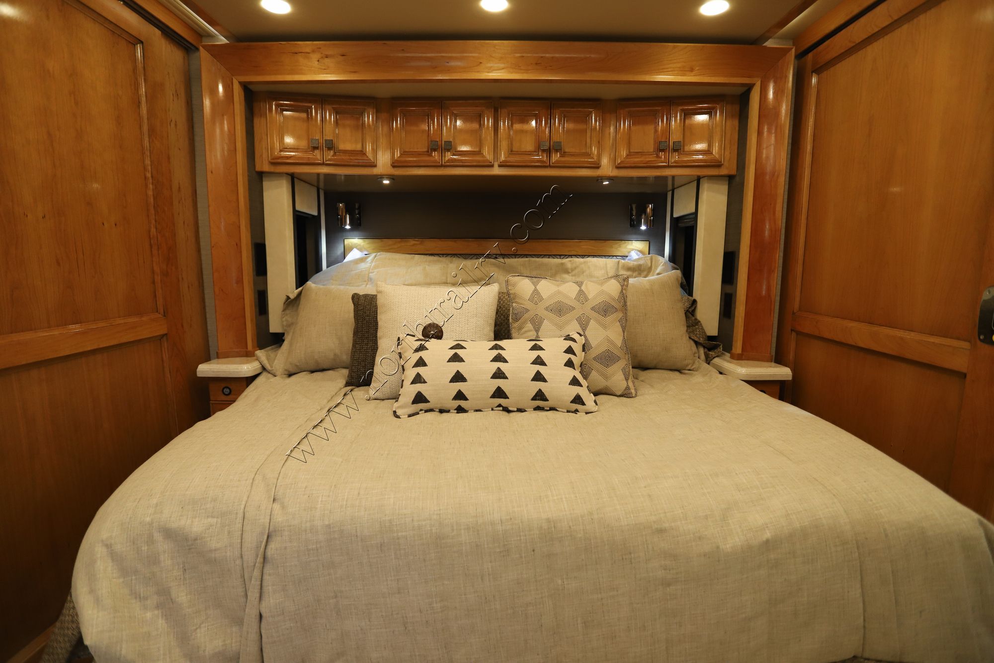 New 2022 Tiffin Motor Homes Allegro Bus 45OPP Class A  For Sale