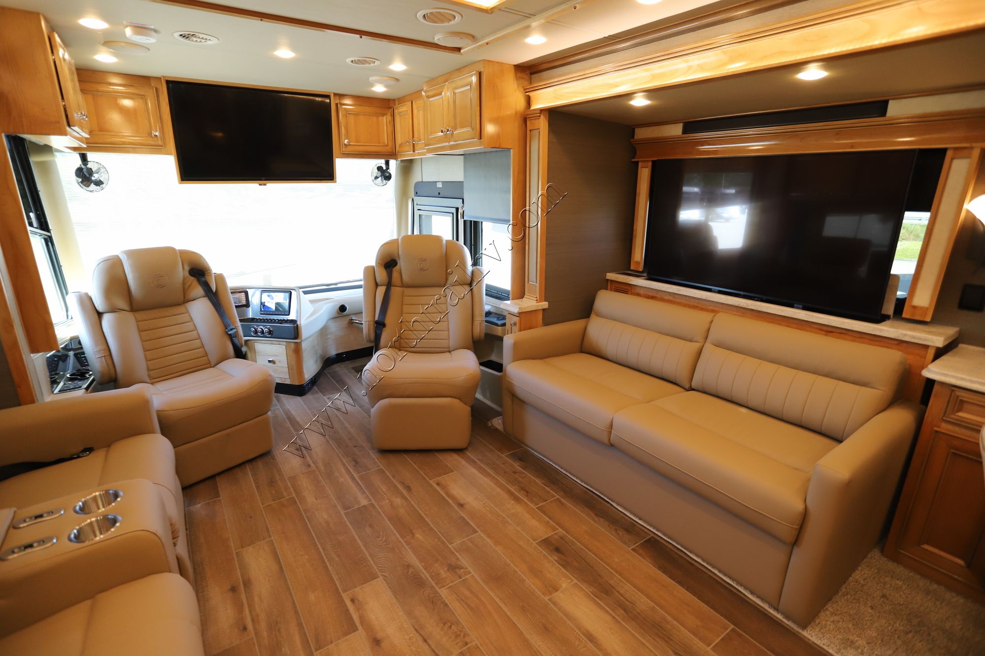 New 2022 Tiffin Motor Homes Phaeton 40IH Class A  For Sale