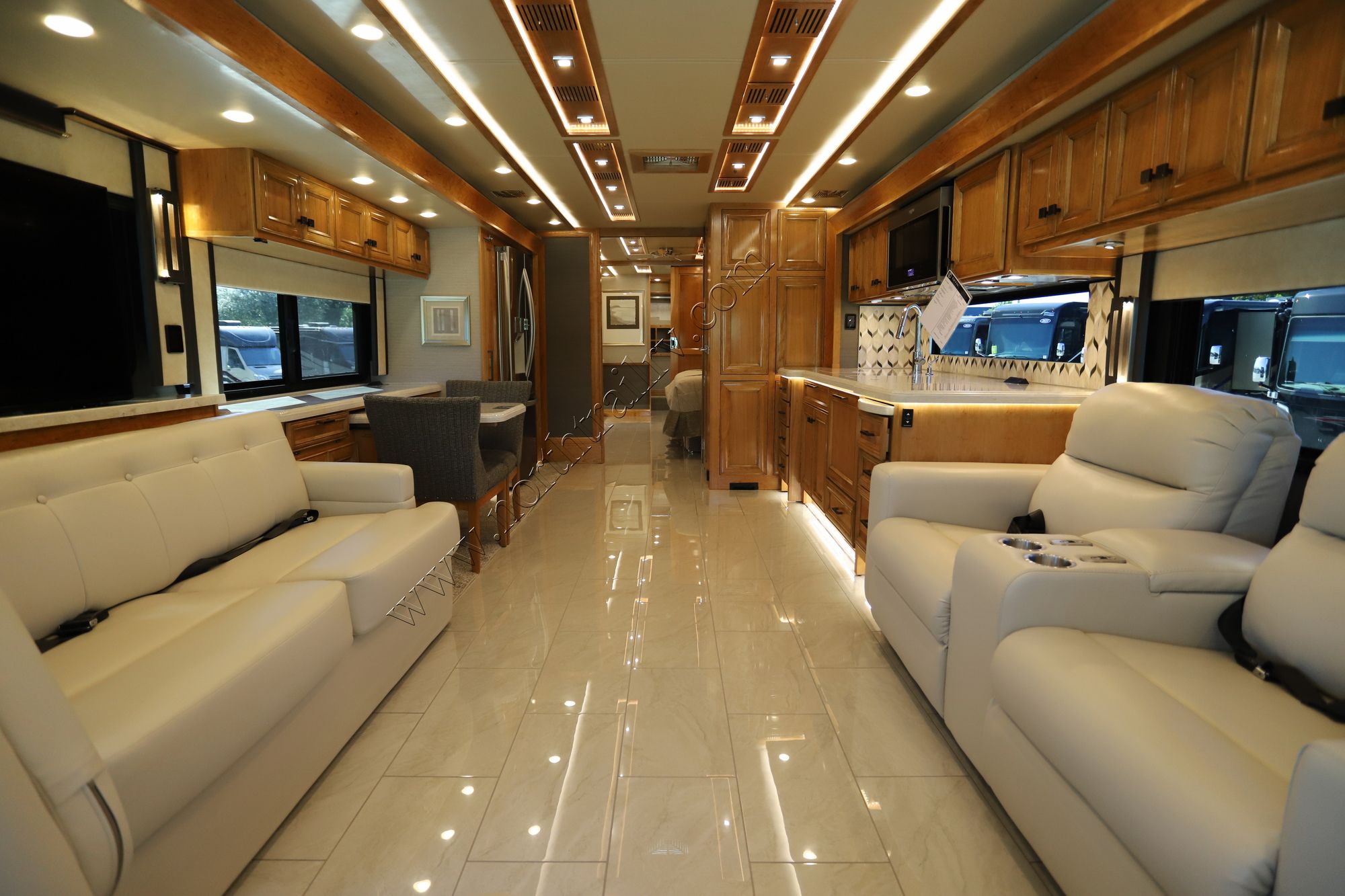 New 2022 Tiffin Motor Homes Allegro Bus 45OPP Class A  For Sale