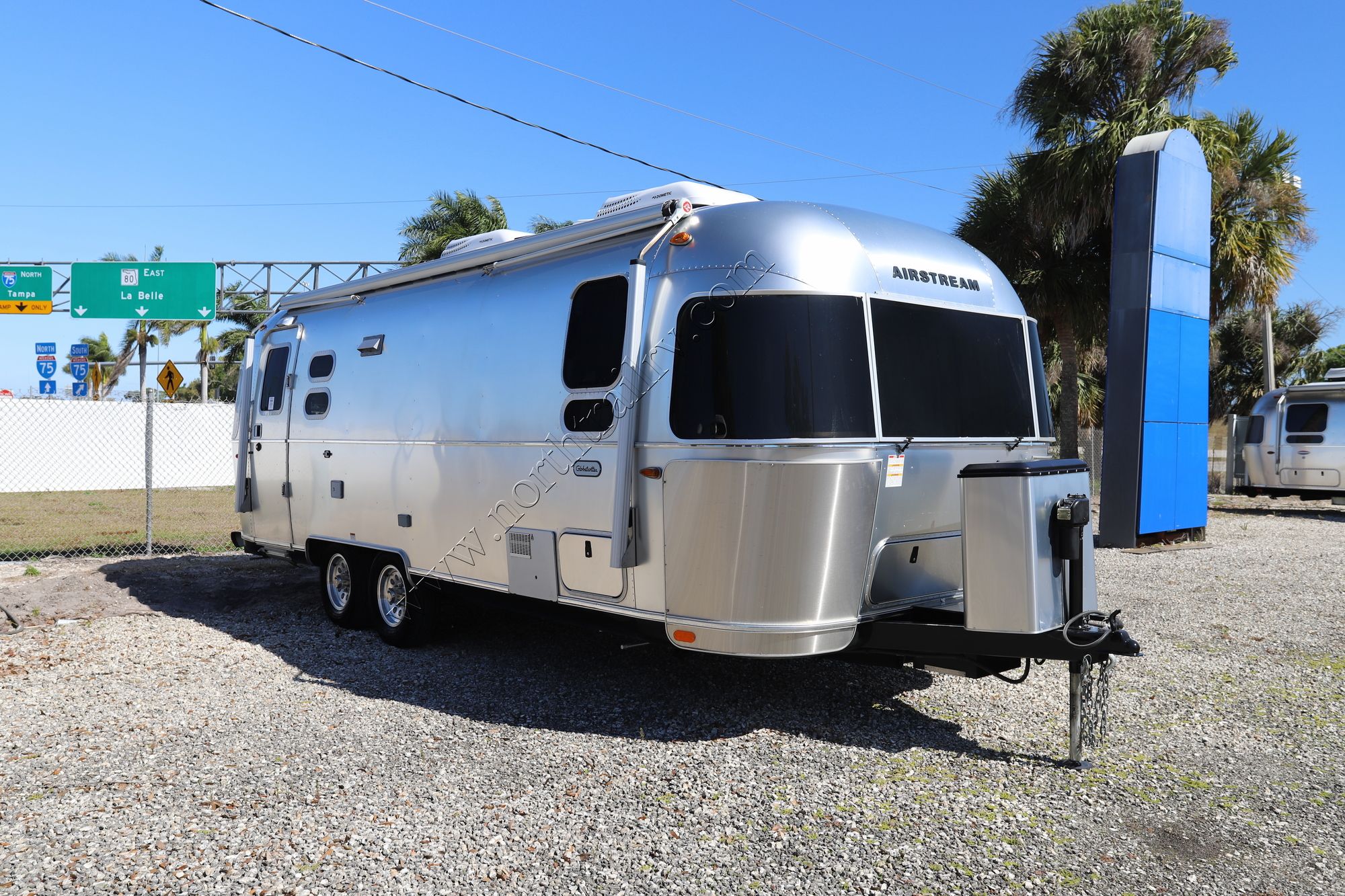 Used 2020 Airstream Globetrotter 25FB Travel Trailer  For Sale