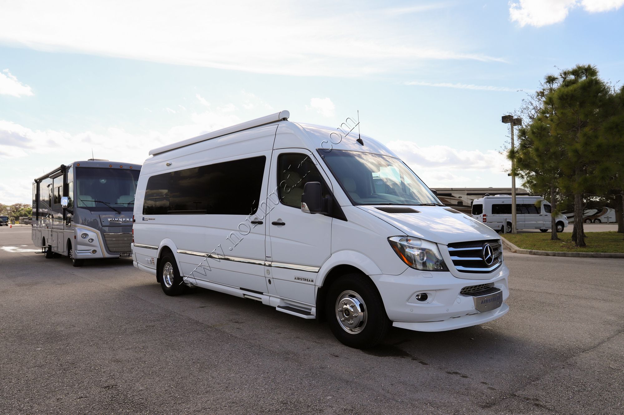 Used 2017 Airstream Interstate GT EXT TB Class B  For Sale