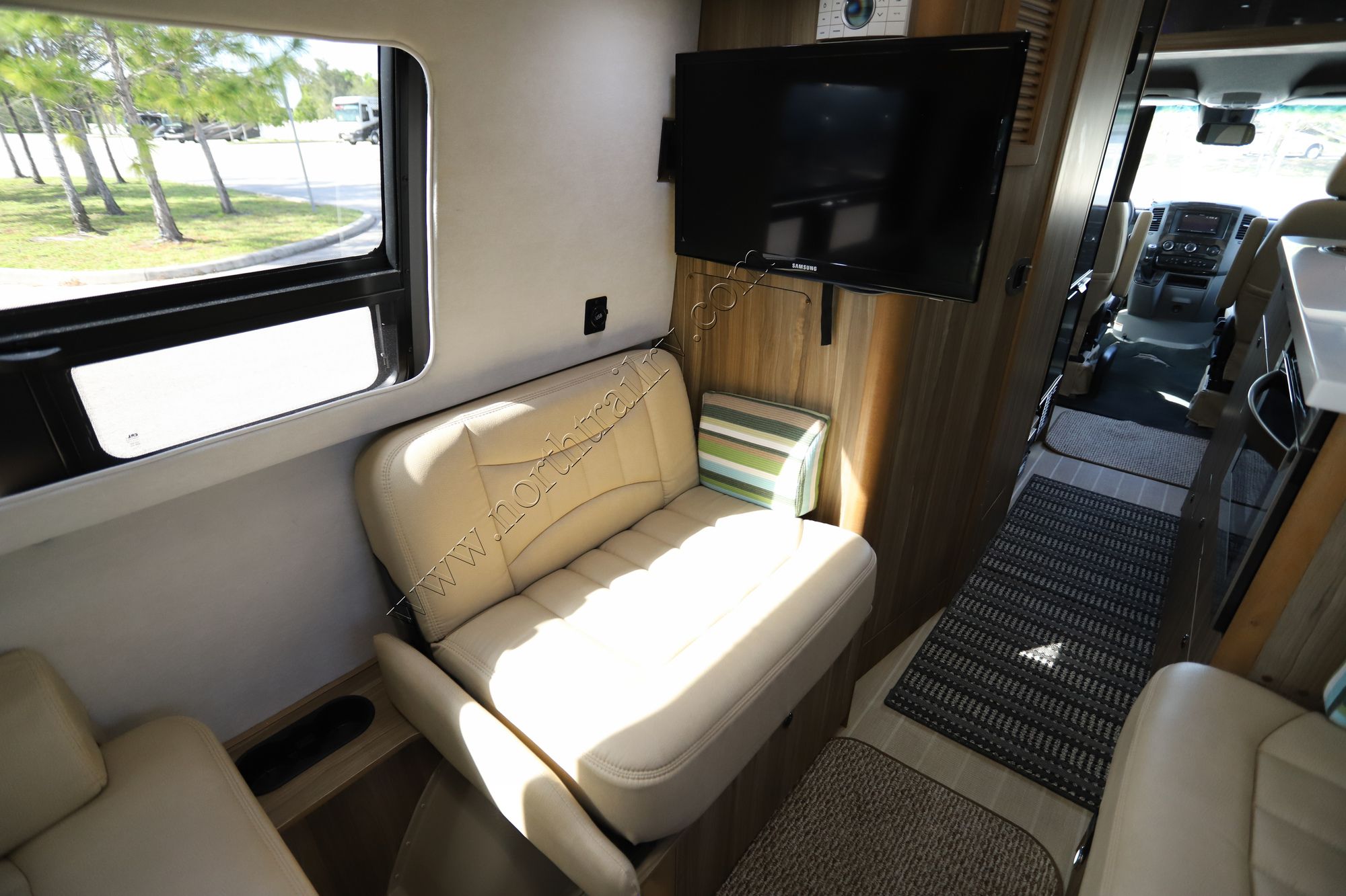 Used 2017 Airstream Interstate GT EXT TB Class B  For Sale