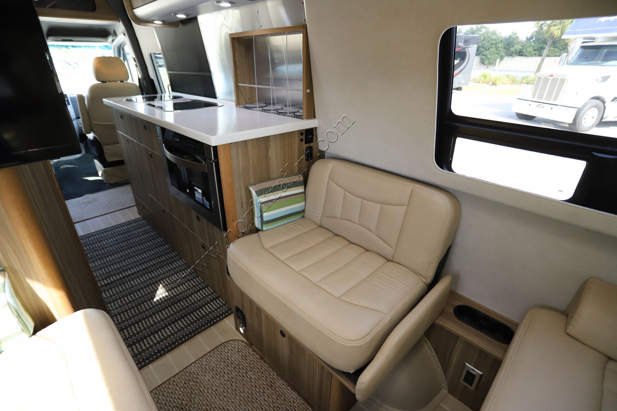 Used 2017 Airstream Interstate GT EXT TB Class B  For Sale