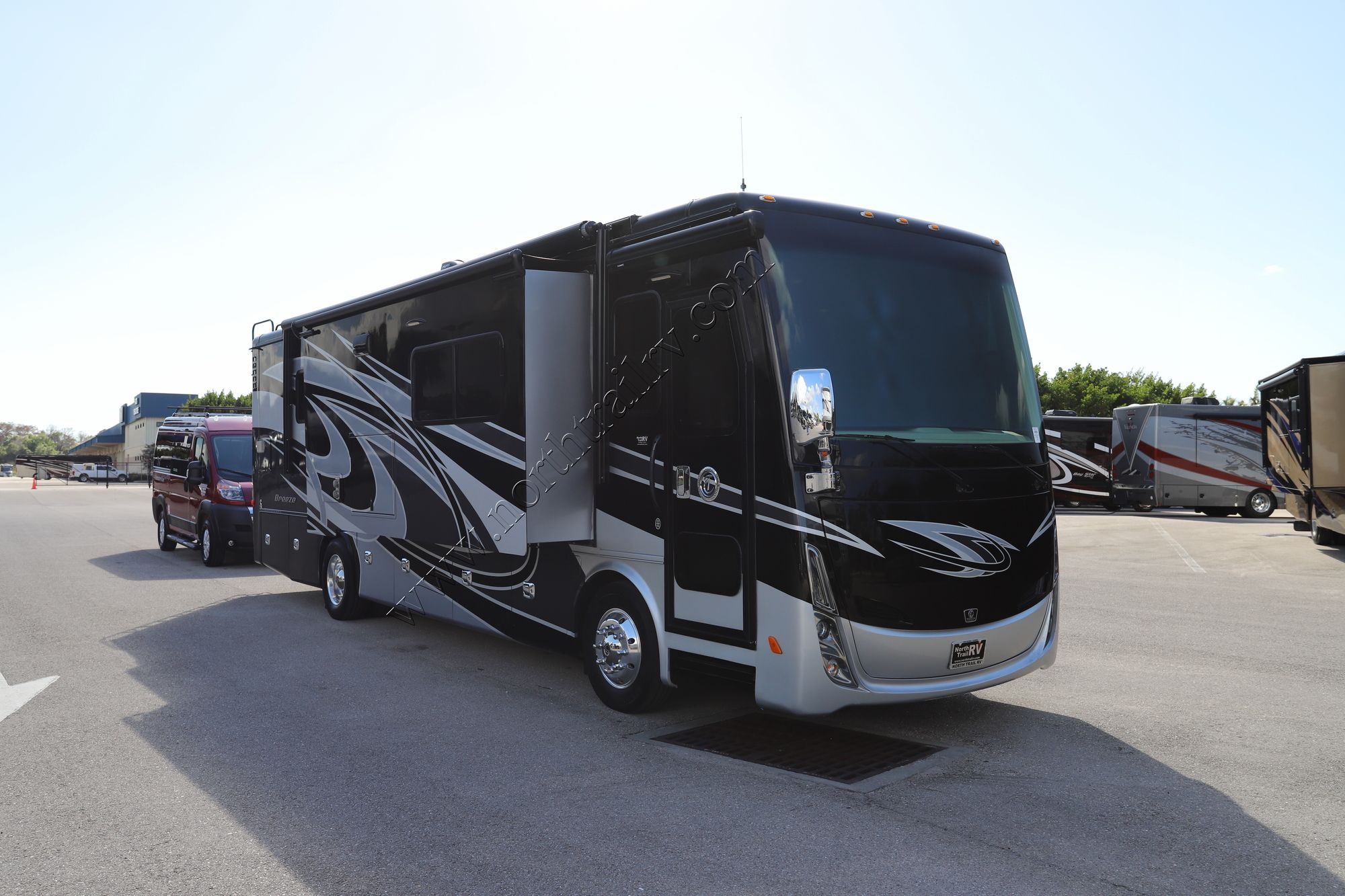 Used 2018 Tiffin Motor Homes Breeze 33BR Class A  For Sale