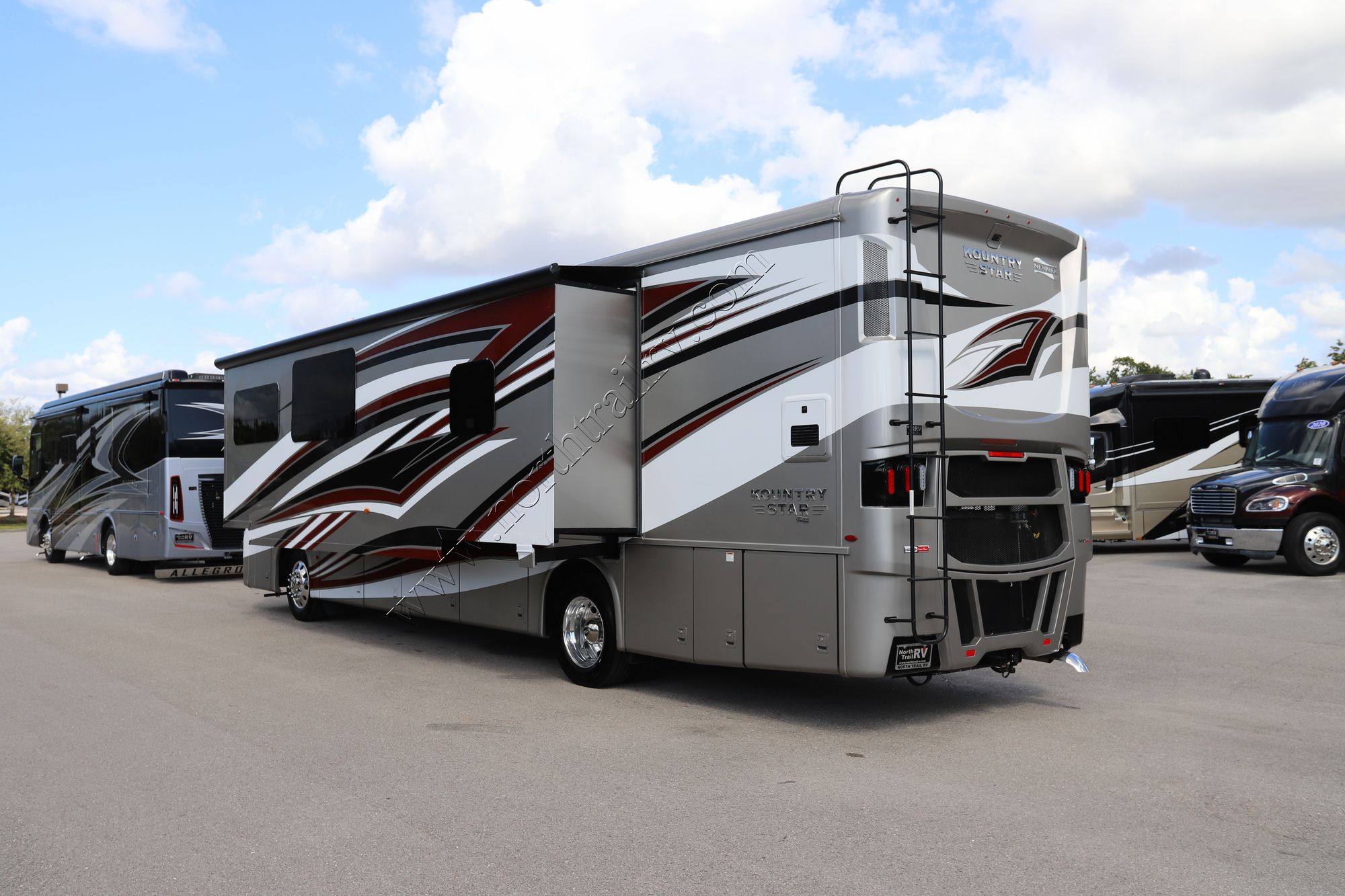 Used 2022 Newmar Kountry Star 3709 Class A  For Sale