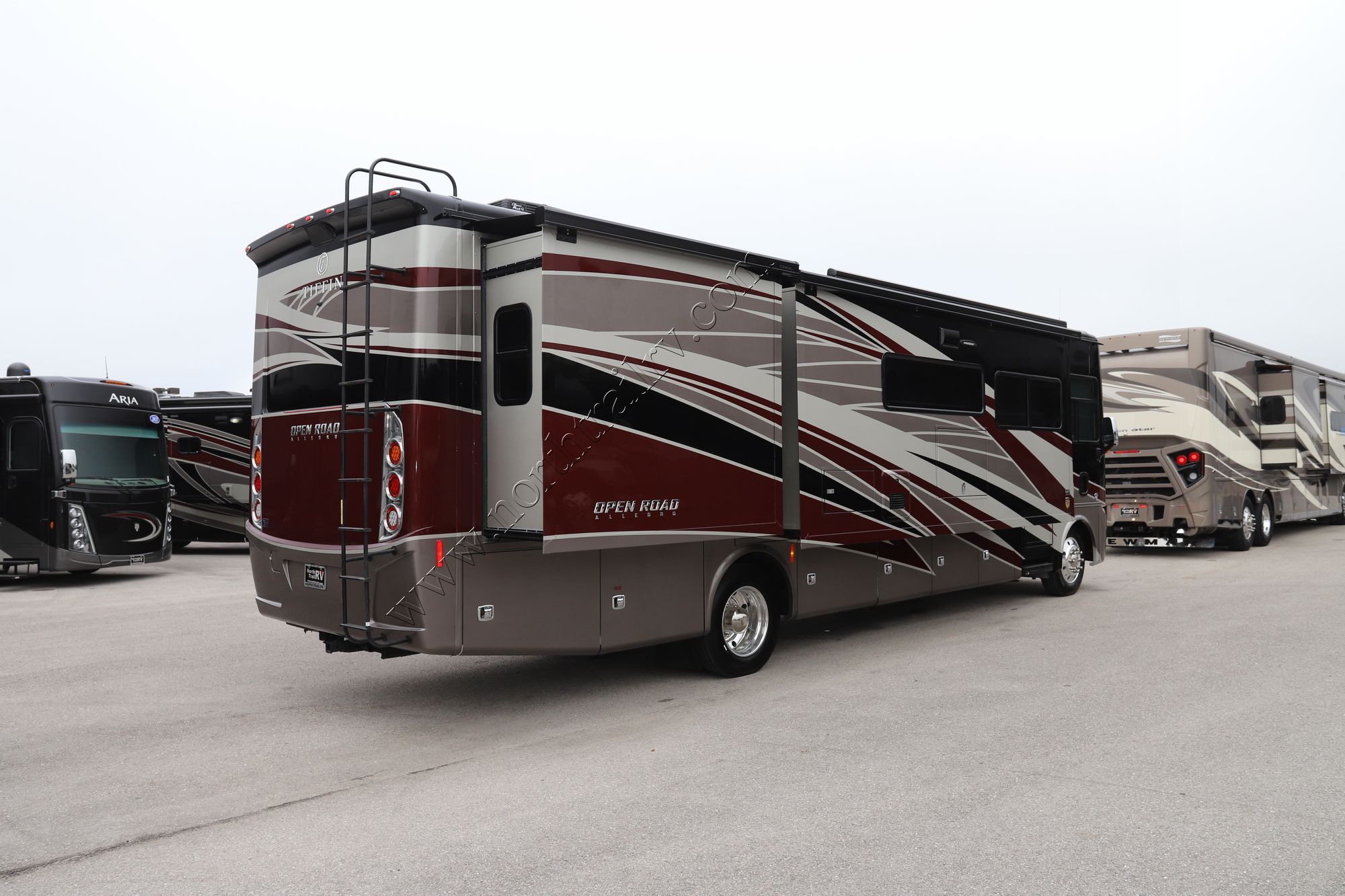 New 2022 Tiffin Motor Homes Allegro 34PA Class A  For Sale