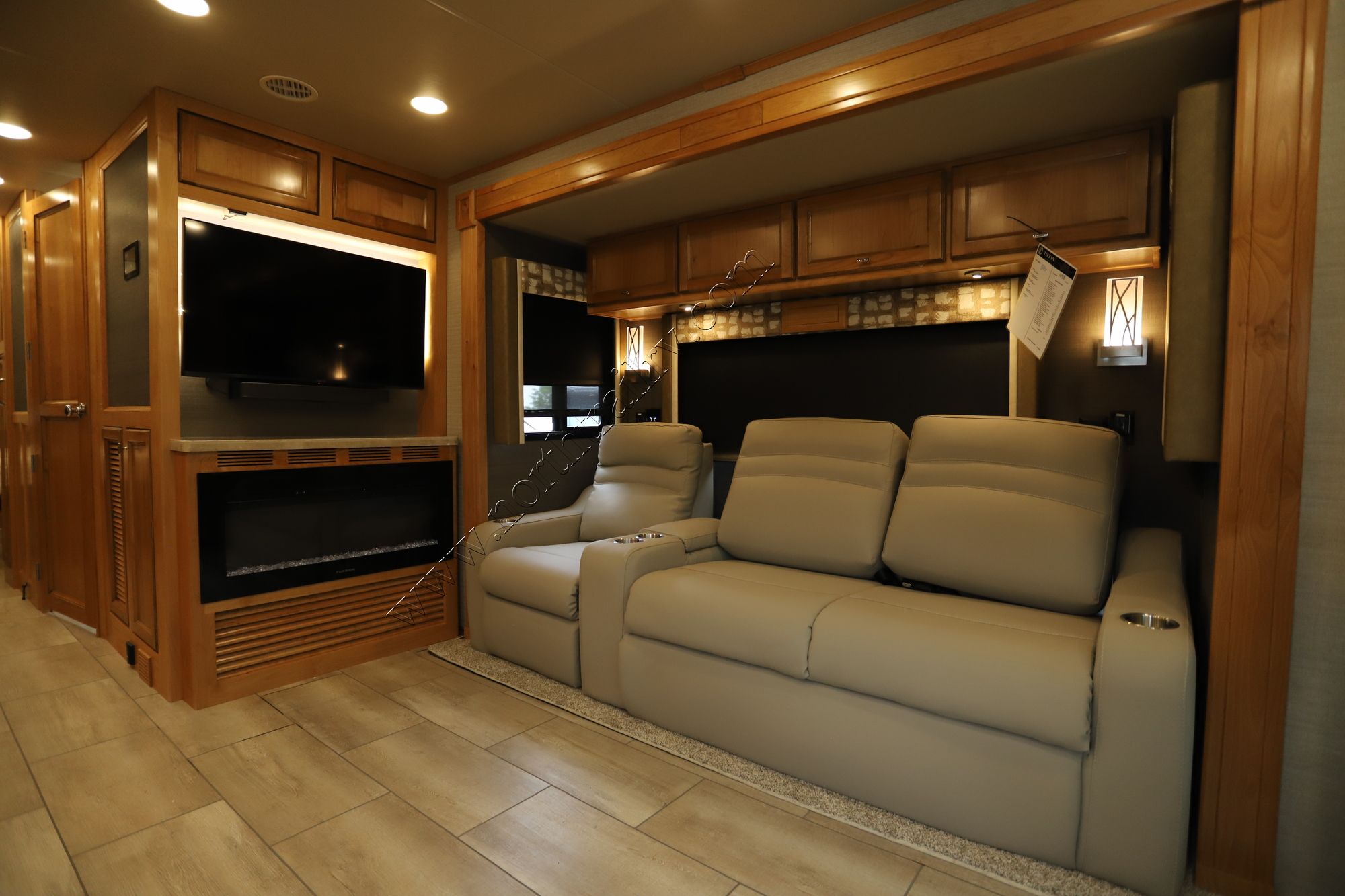 New 2022 Tiffin Motor Homes Allegro 34PA Class A  For Sale