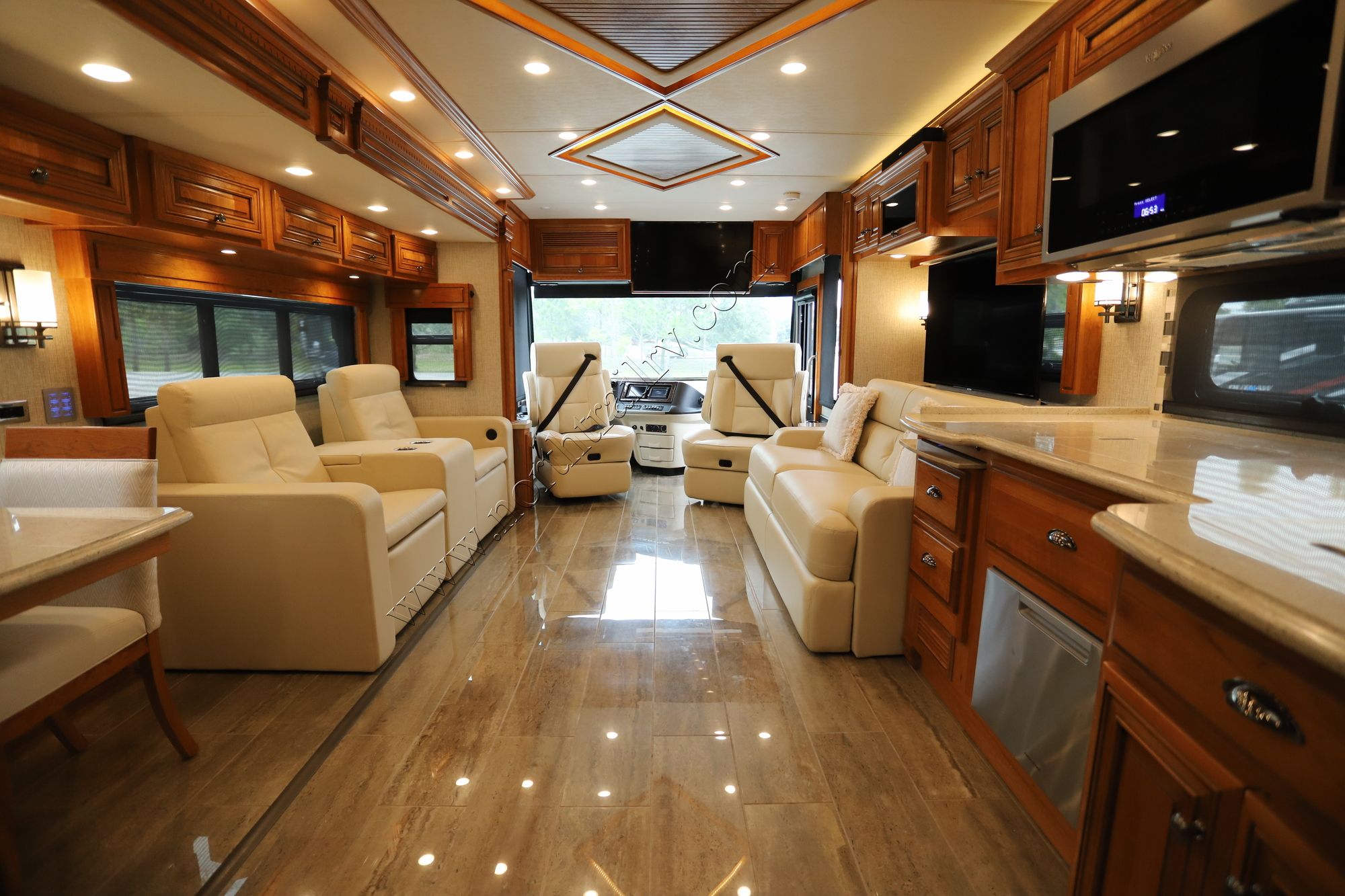 Used 2020 Newmar Dutch Star 4369 Class A  For Sale