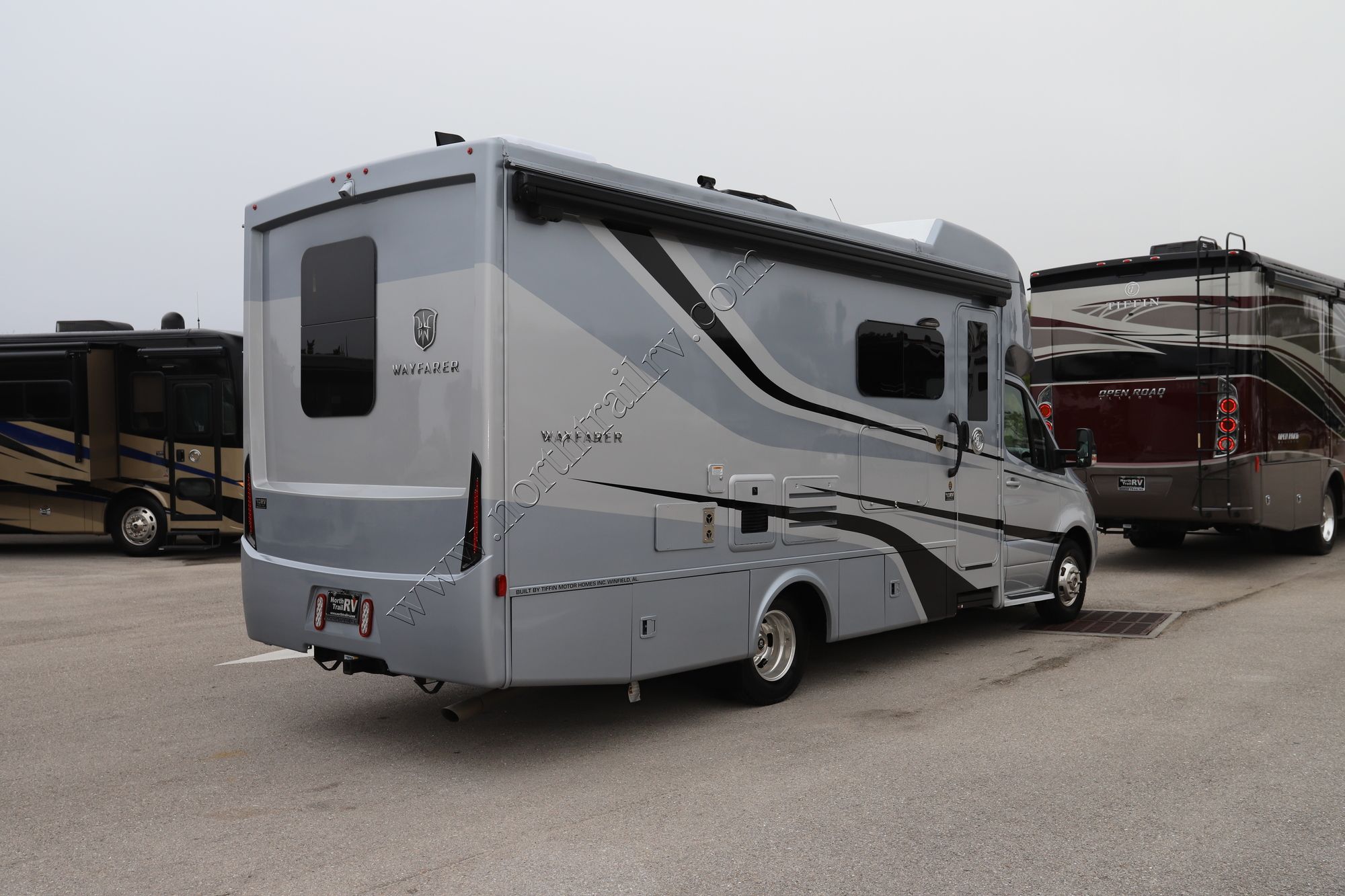 New 2022 Tiffin Motor Homes Wayfarer 25RW Class C  For Sale