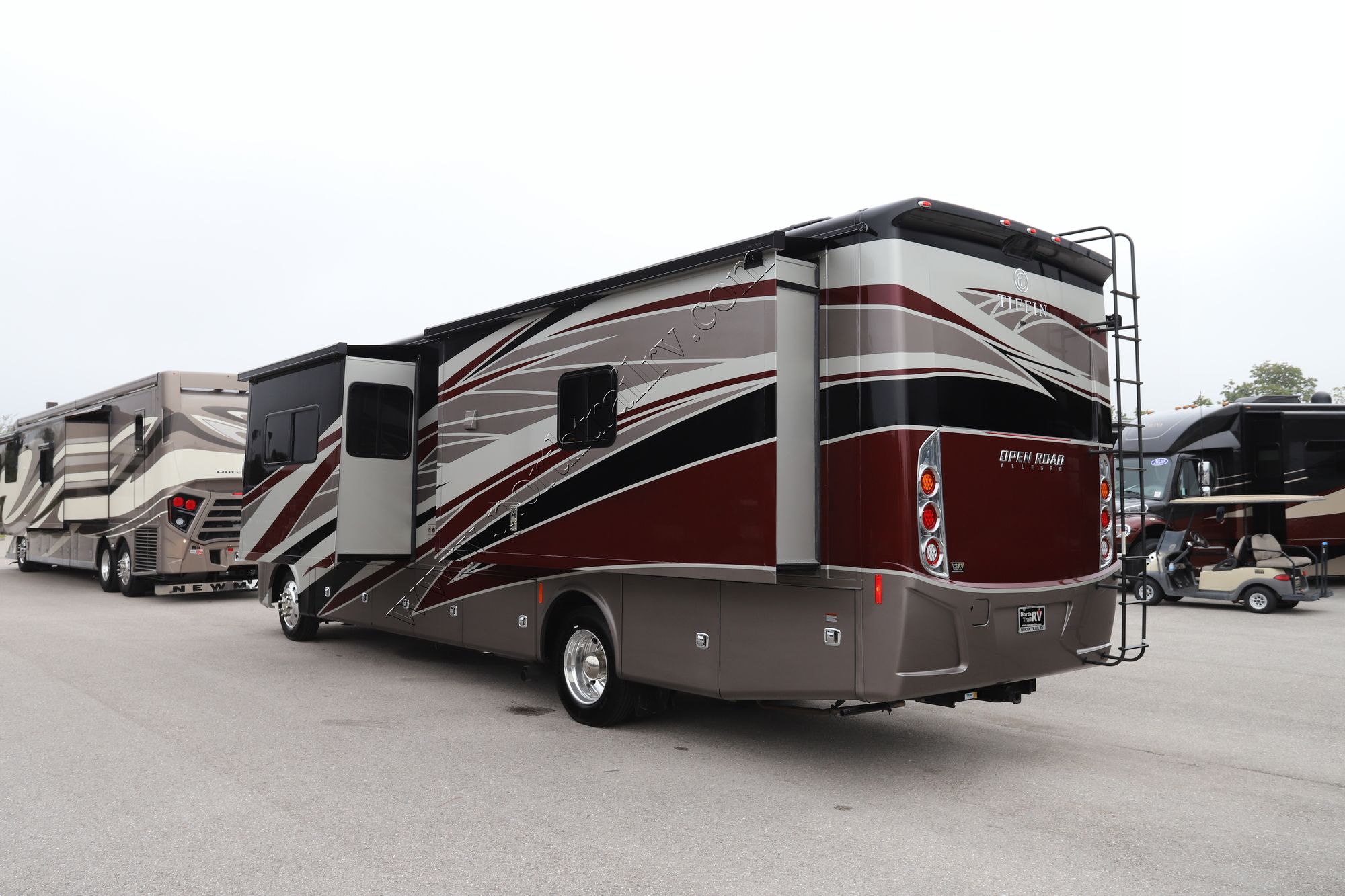 New 2022 Tiffin Motor Homes Allegro 34PA Class A  For Sale