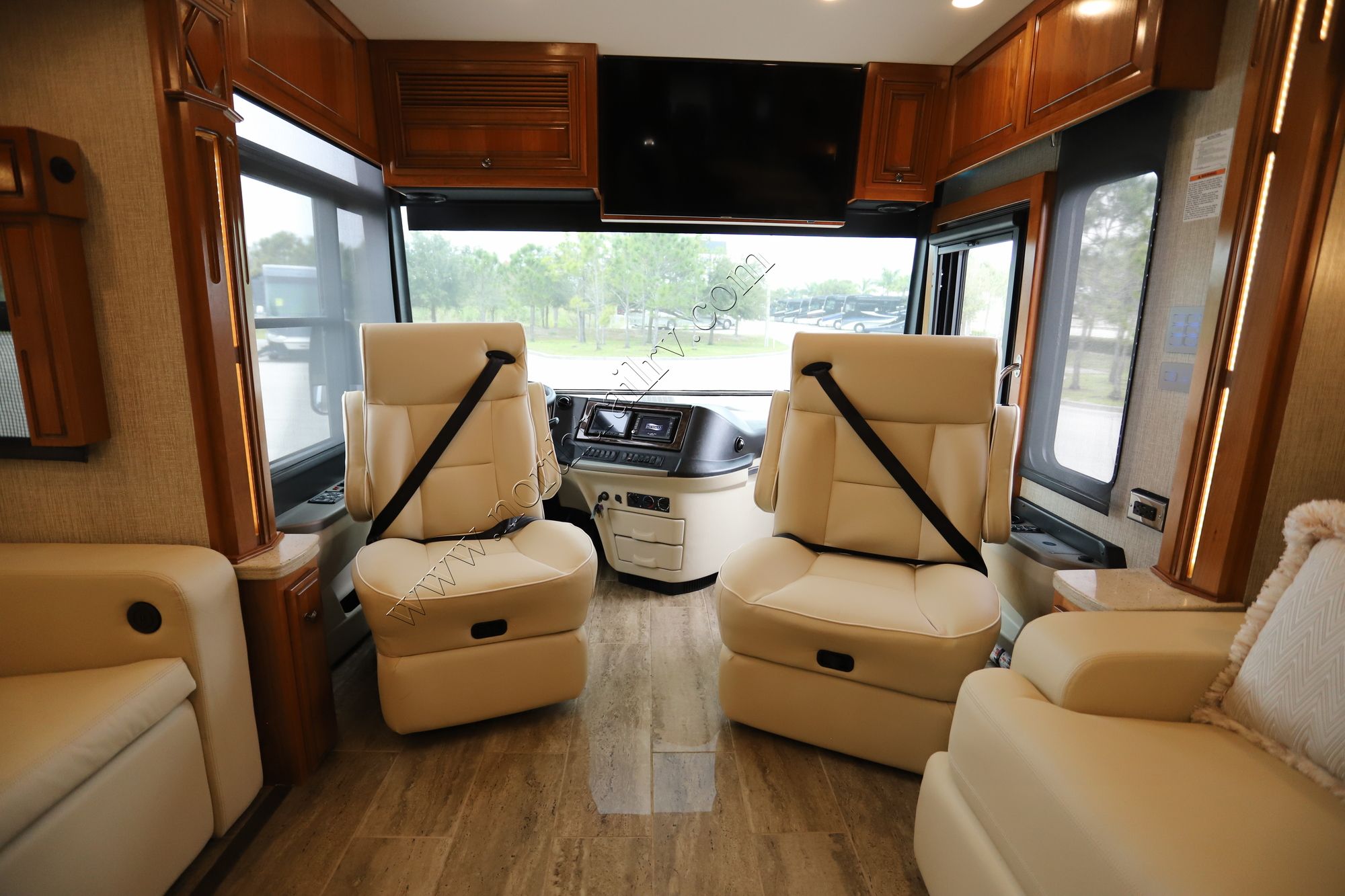 Used 2020 Newmar Dutch Star 4369 Class A  For Sale