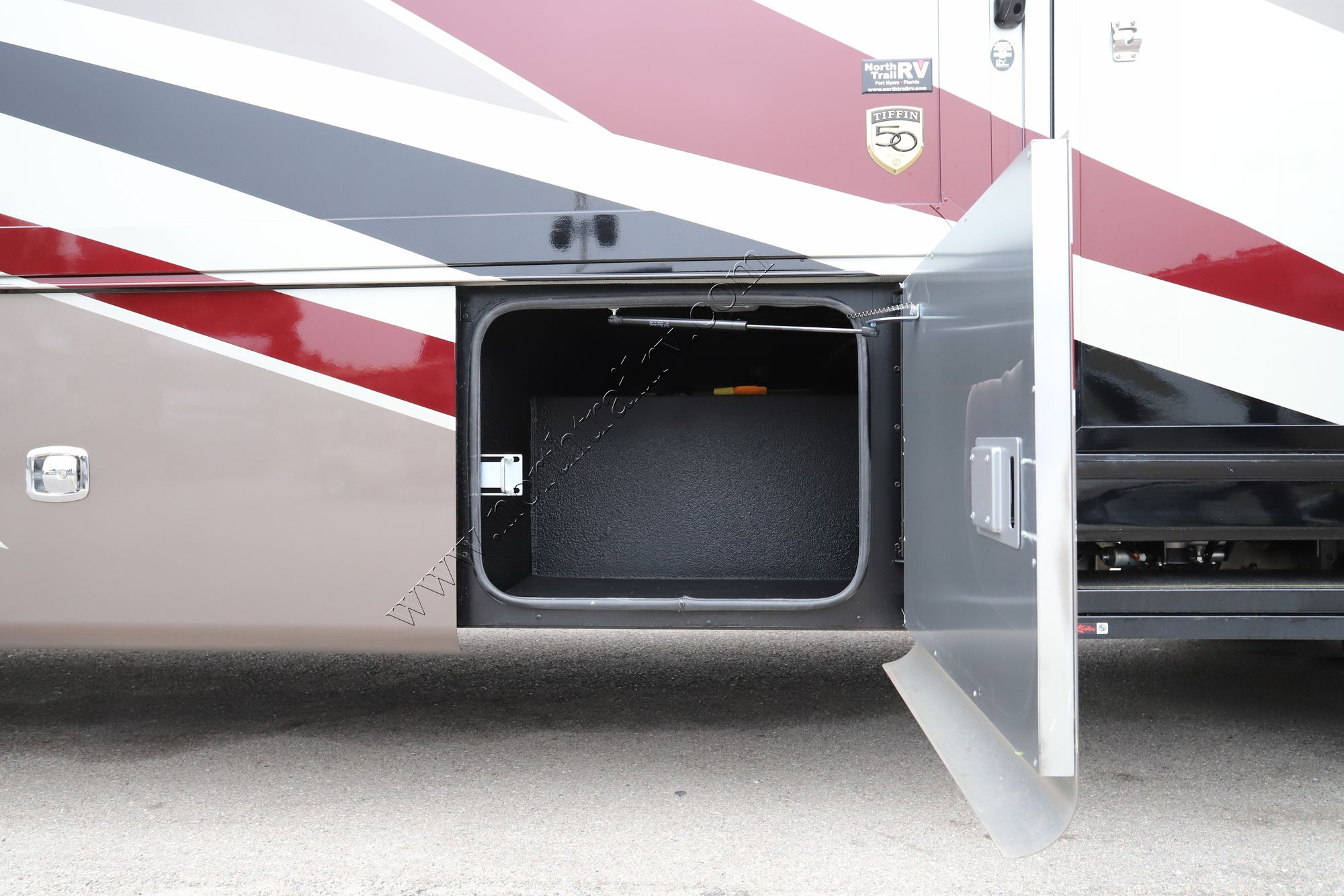 New 2022 Tiffin Motor Homes Allegro 34PA Class A  For Sale
