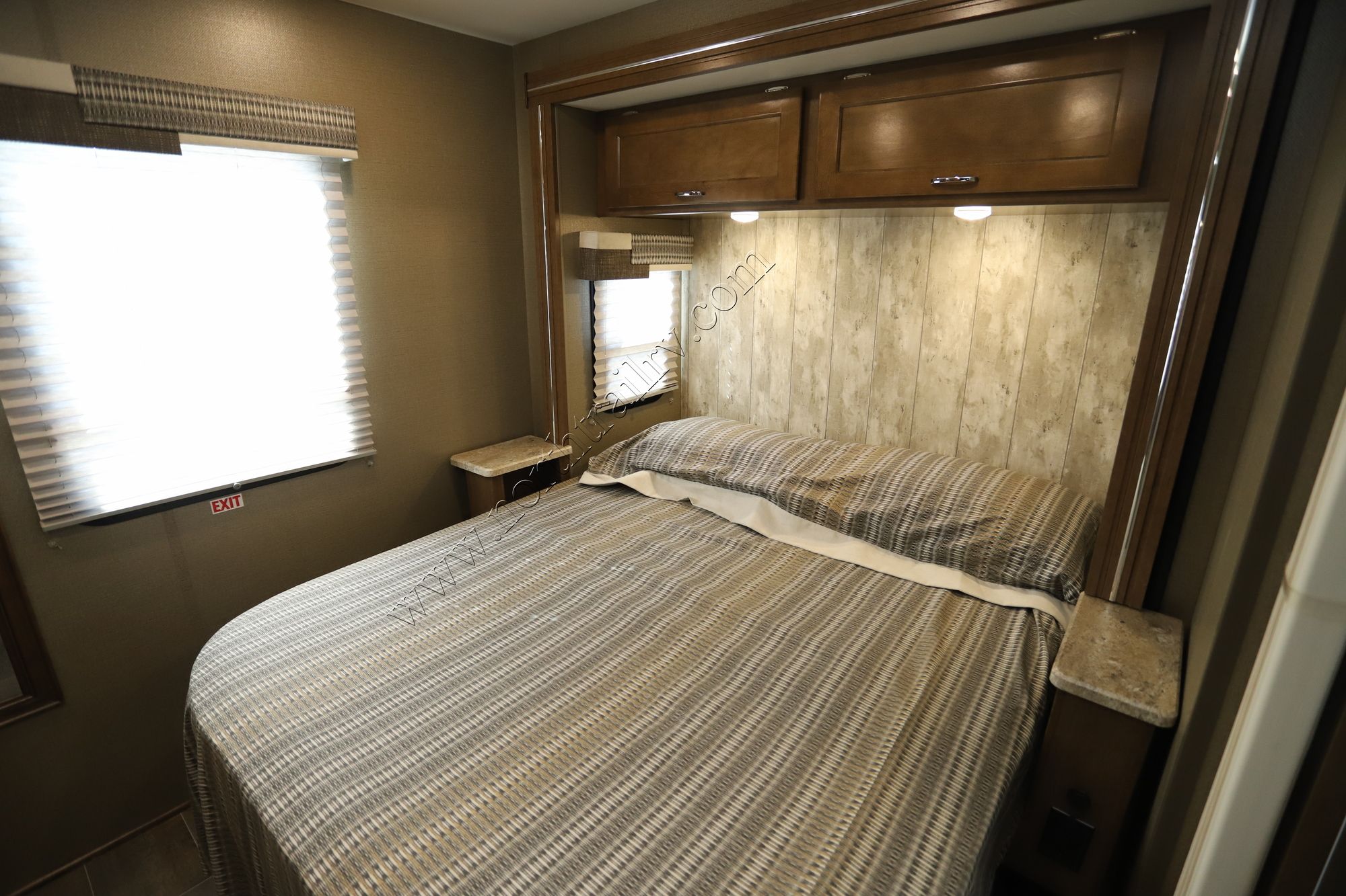 Used 2019 Winnebago Intent 26M Class A  For Sale