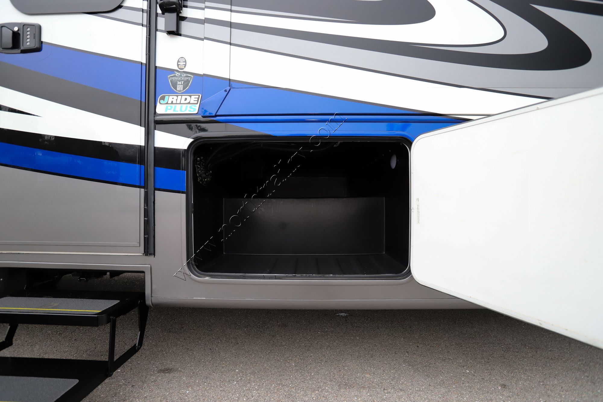 Used 2017 Jayco Precept 36T Class A  For Sale