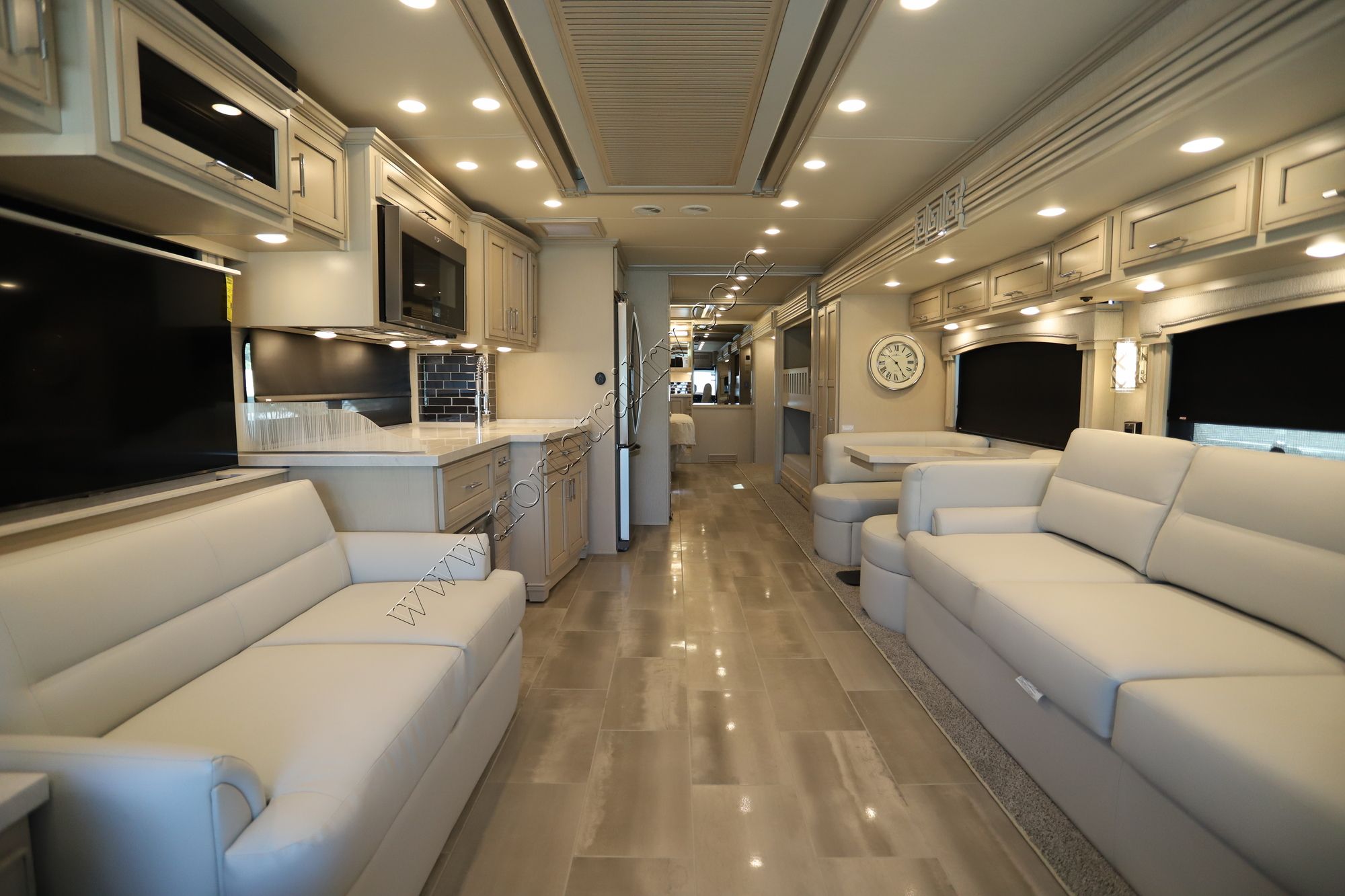 New 2022 Newmar Ventana 4310 Class A  For Sale