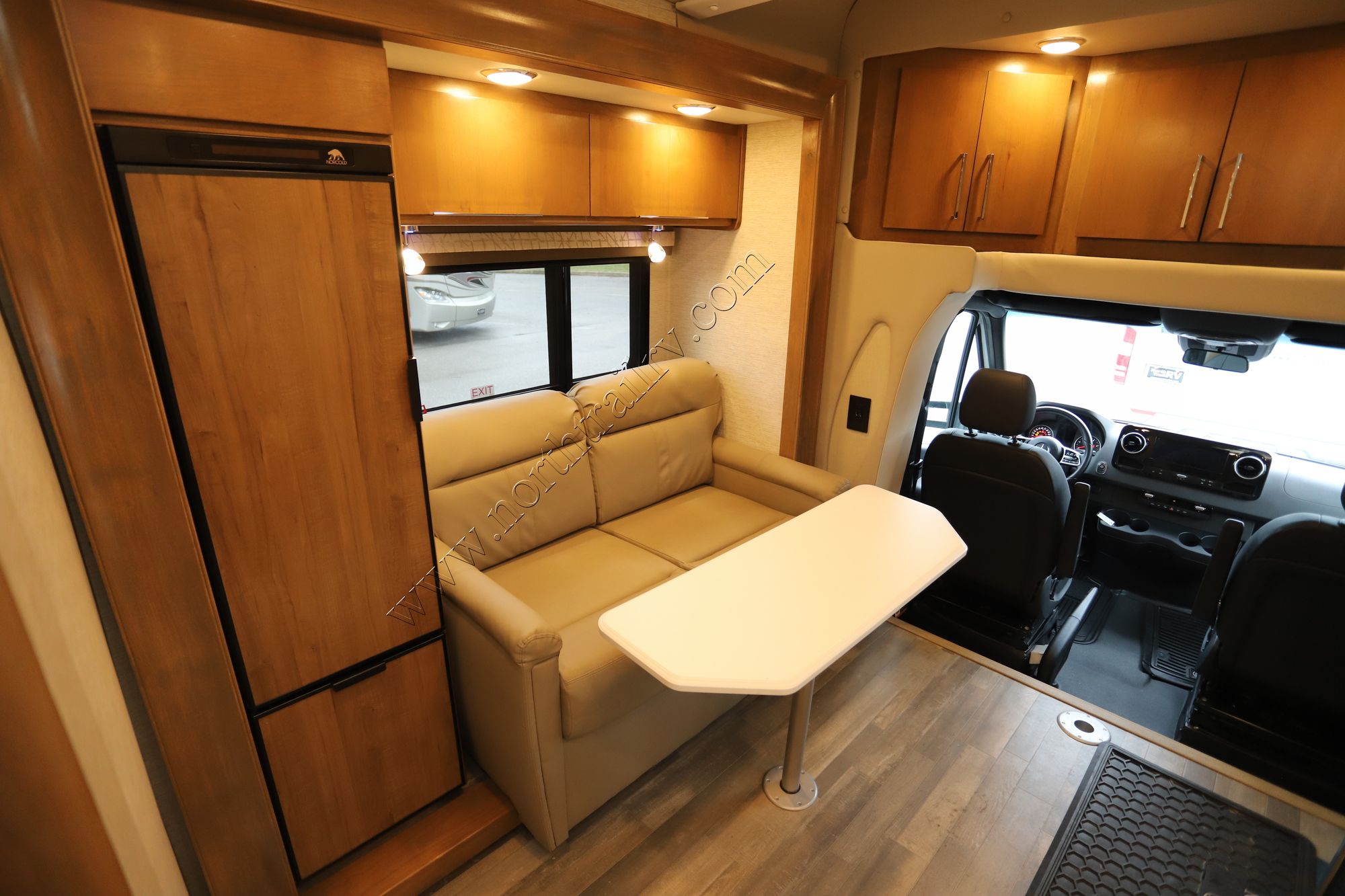 Used 2020 Tiffin Motor Homes Wayfarer 24TW Class C  For Sale