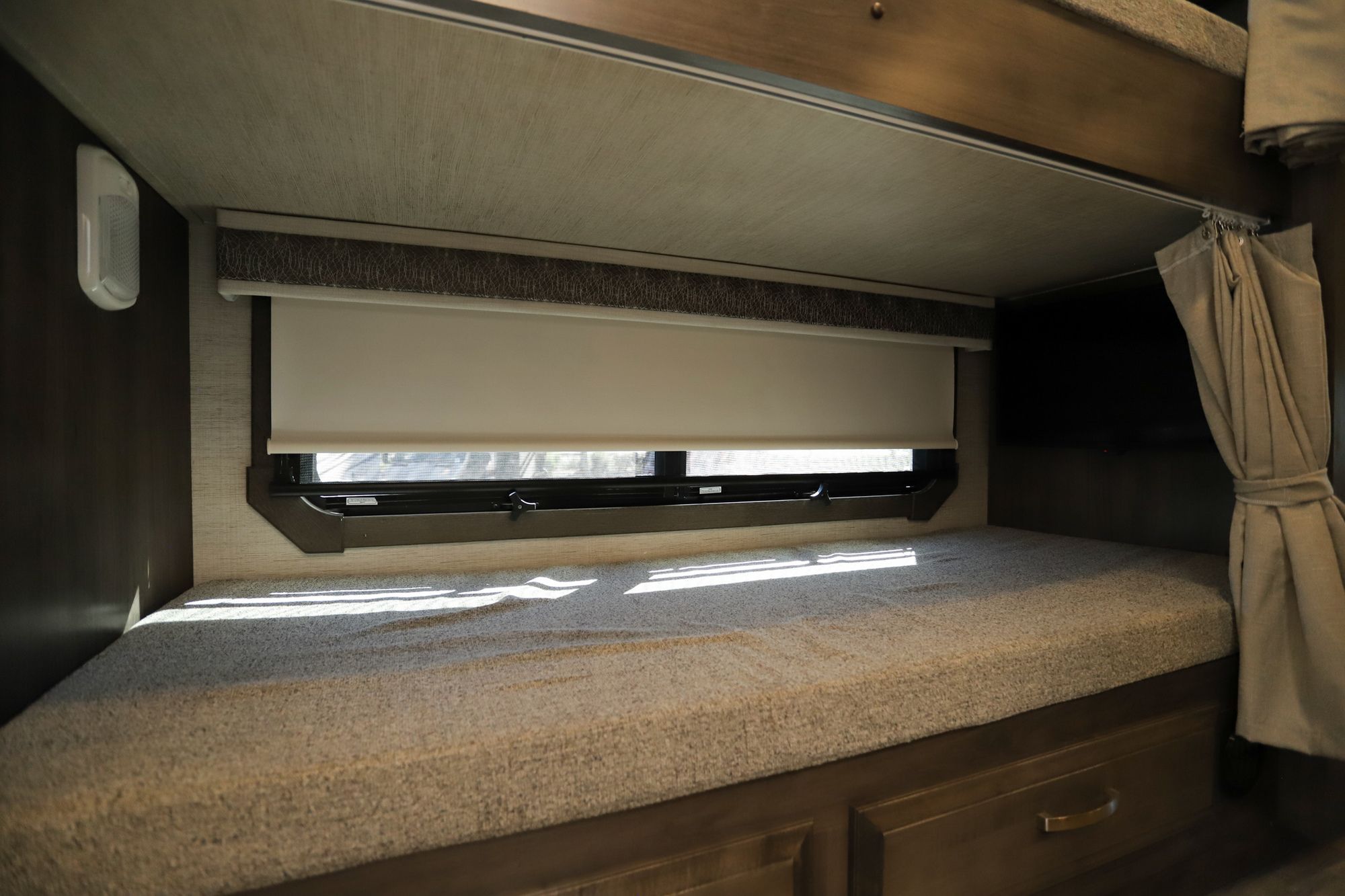 New 2022 Jayco Seneca 37L Super C  For Sale