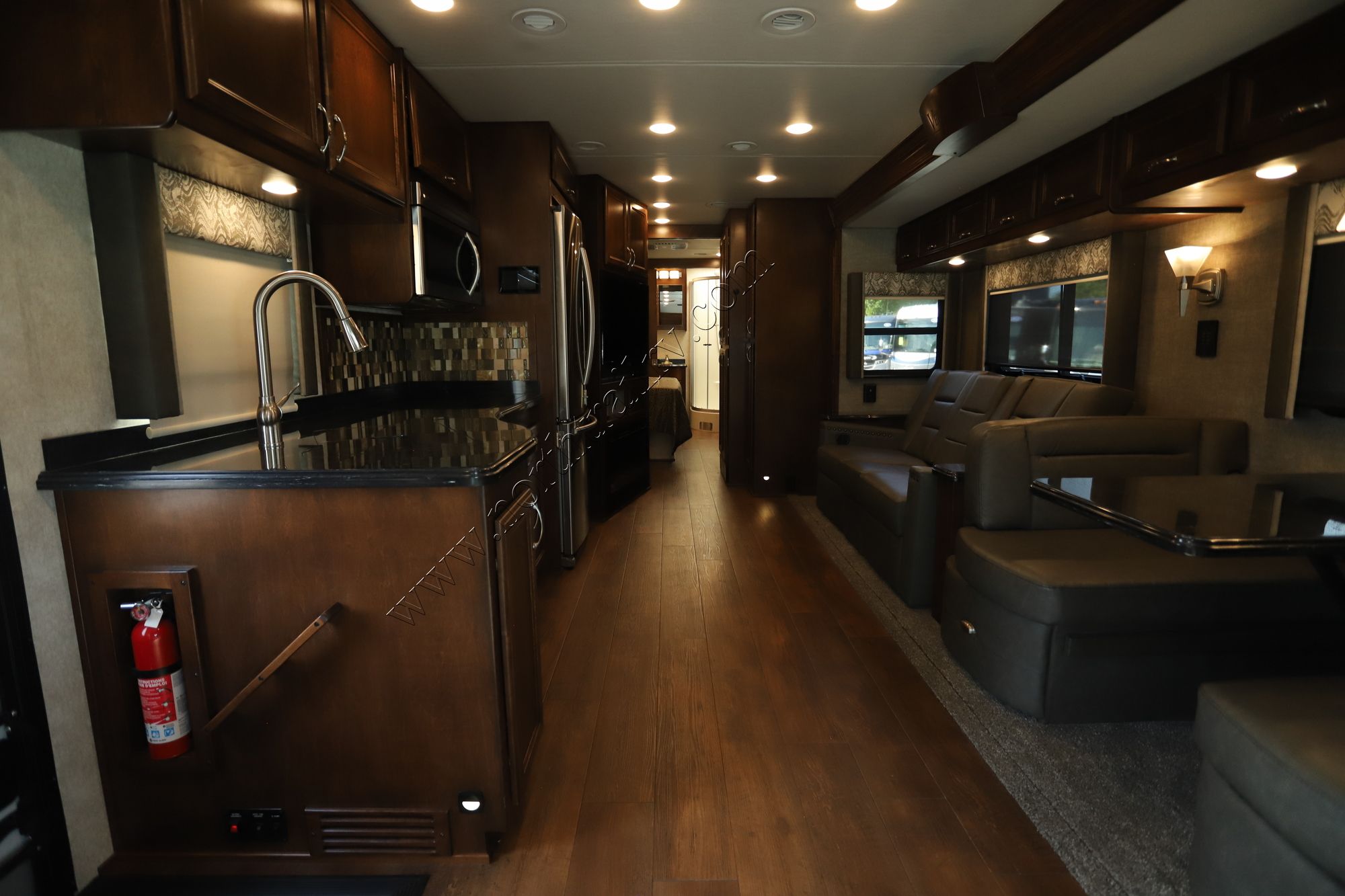 Used 2020 Renegade Rv Verona 40VRB Super C  For Sale