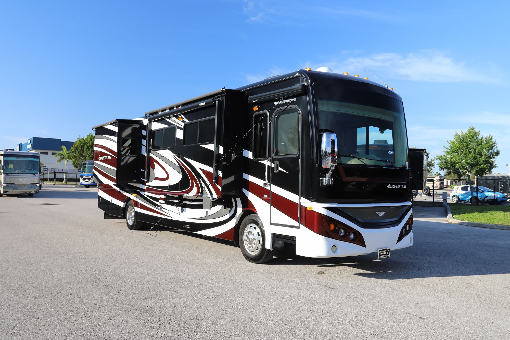 Used 2012 Fleetwood Expedition 38S Class A  For Sale