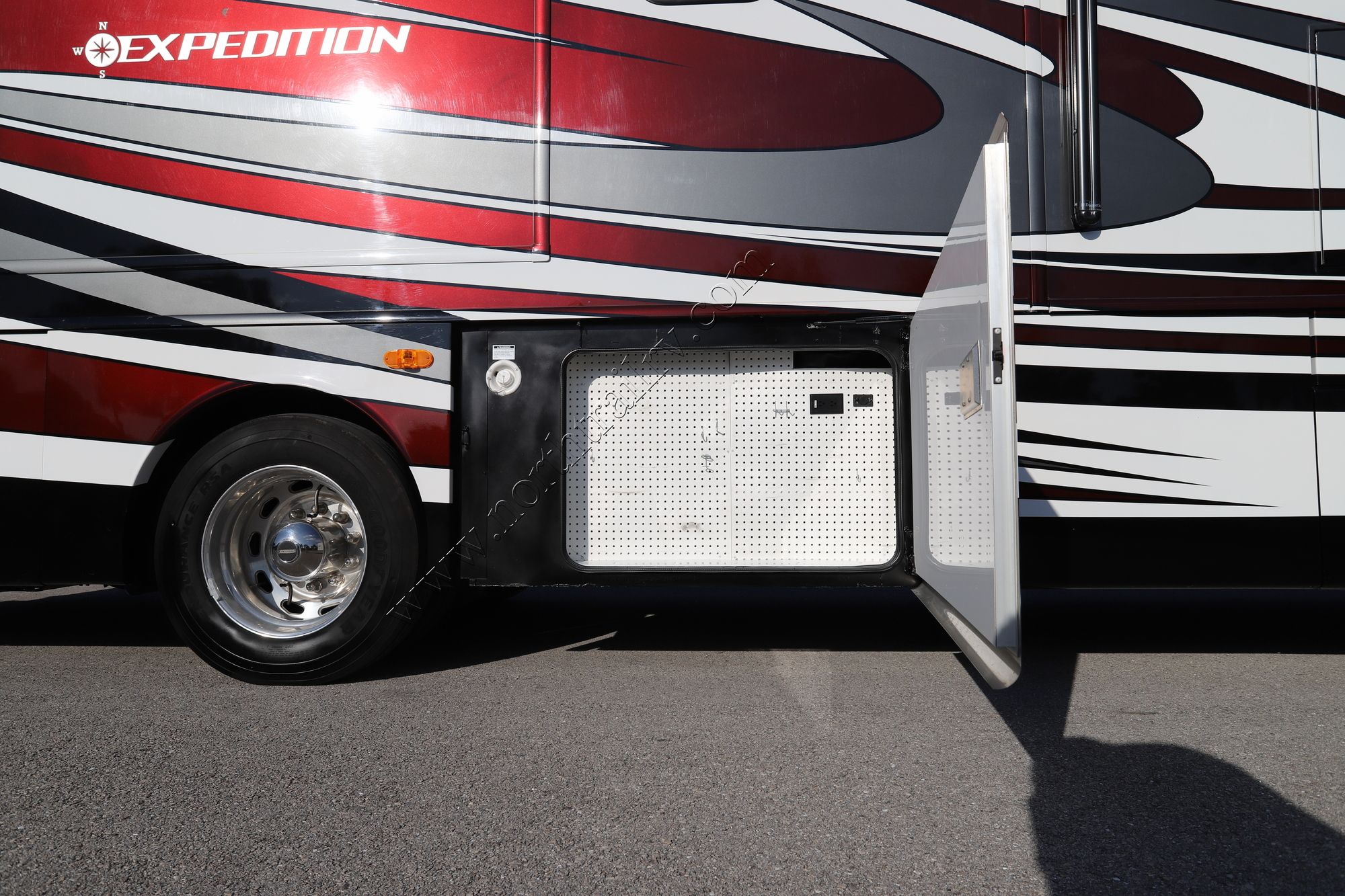 Used 2012 Fleetwood Expedition 38S Class A  For Sale