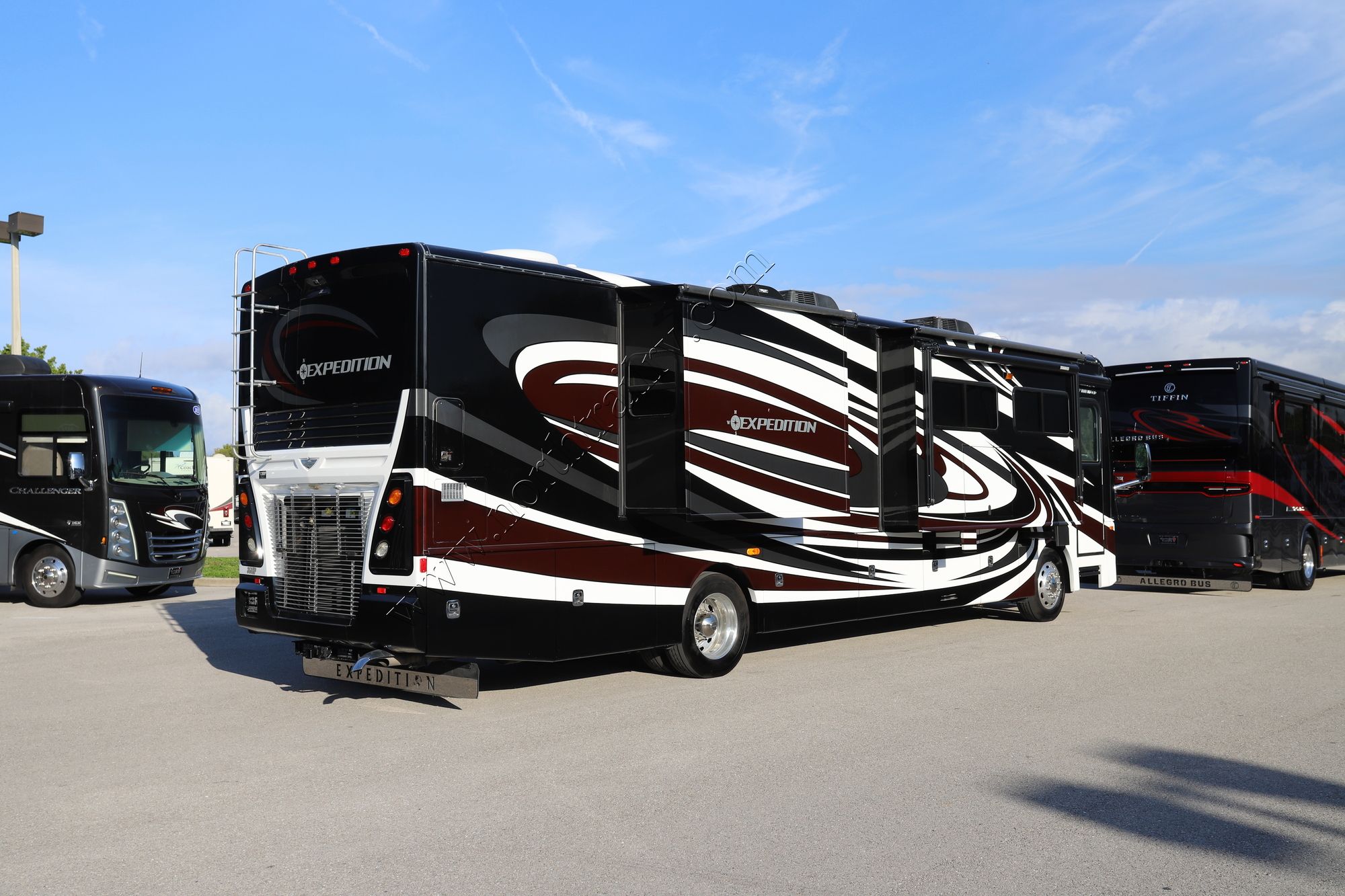 Used 2012 Fleetwood Expedition 38S Class A  For Sale