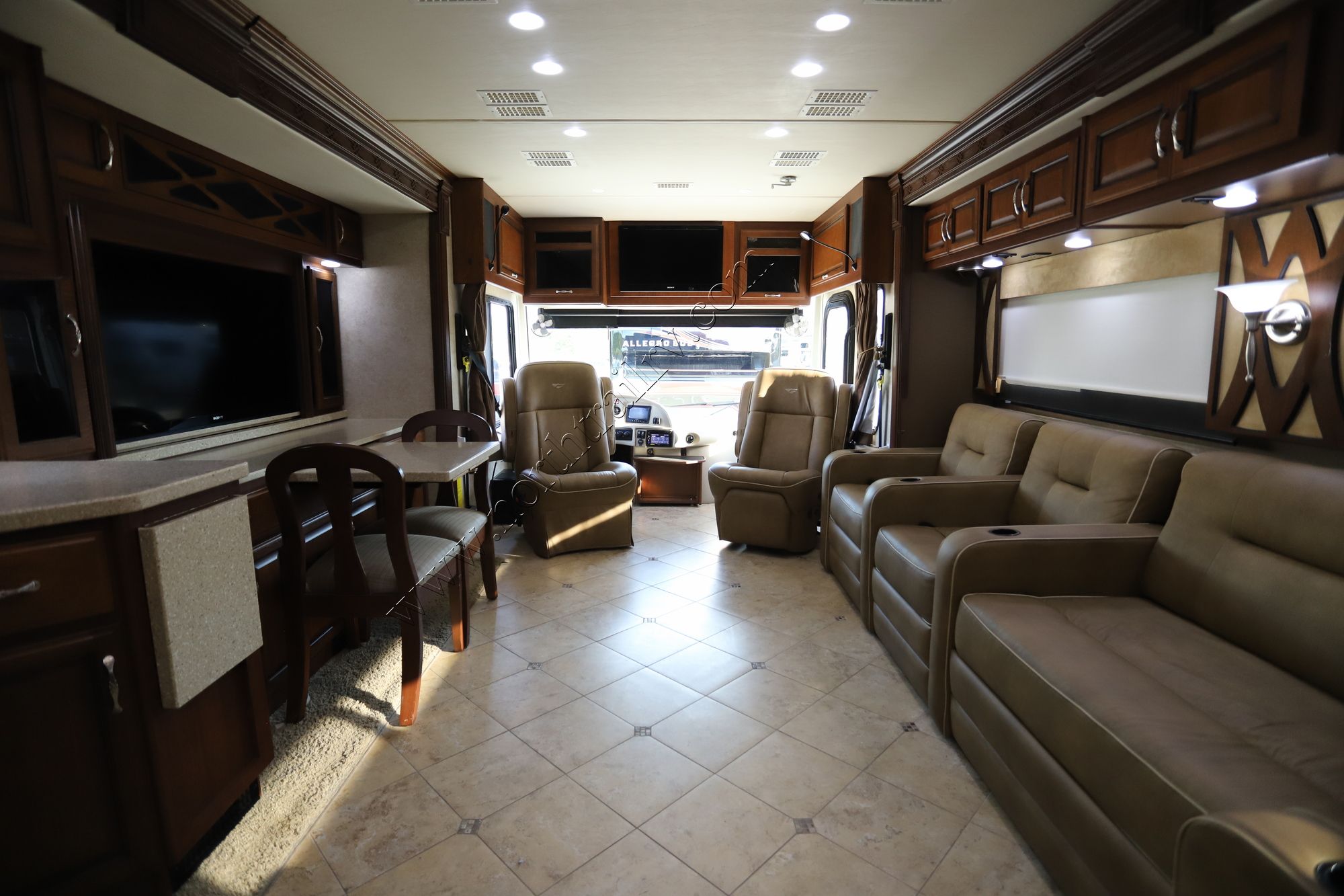 Used 2012 Fleetwood Expedition 38S Class A  For Sale