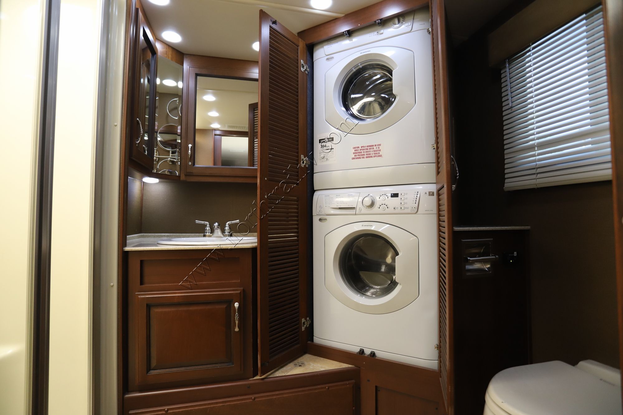 Used 2012 Fleetwood Expedition 38S Class A  For Sale