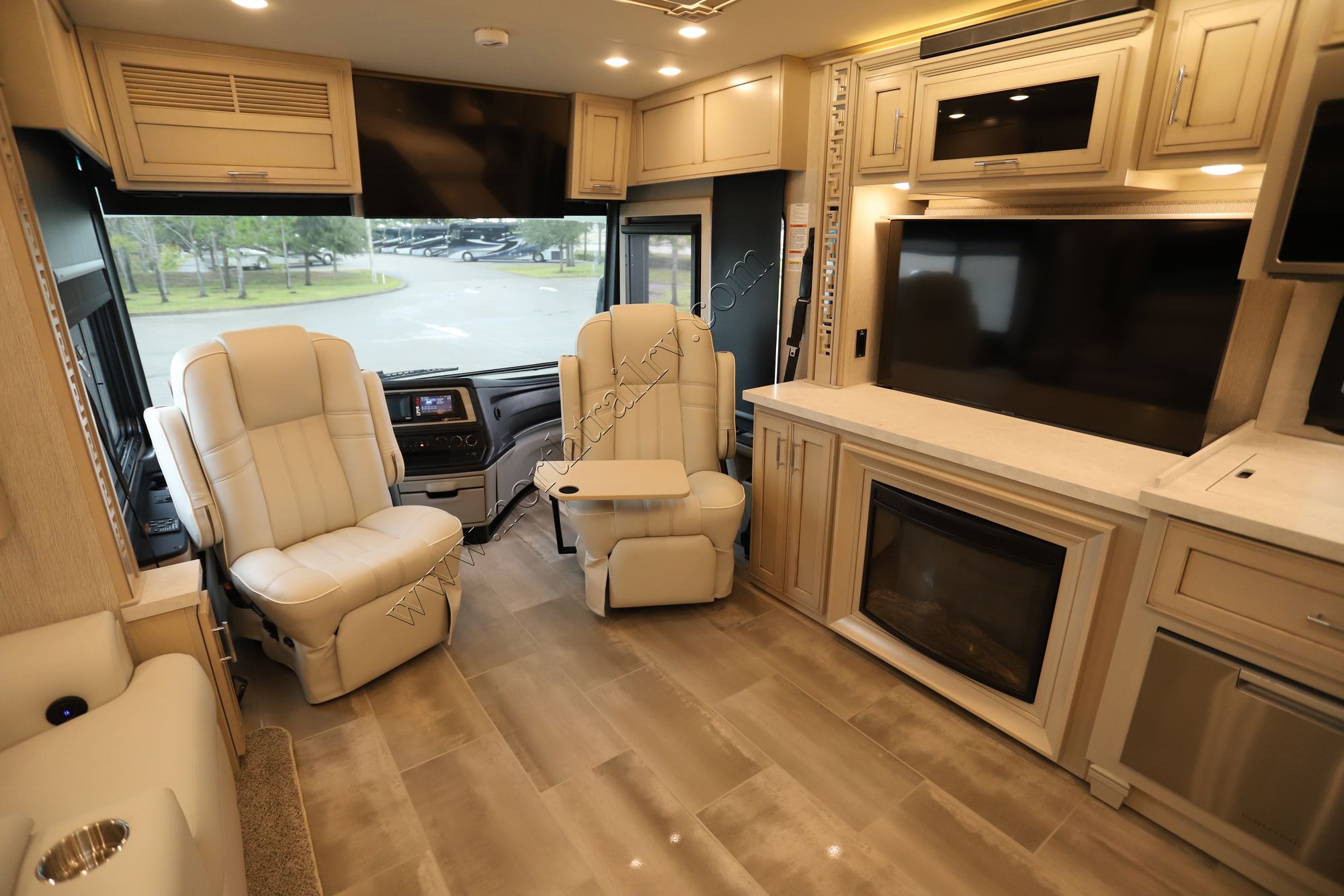 New 2022 Newmar Ventana 3709 Class A  For Sale