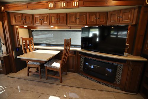 2016 Itasca Ellipse 42HD