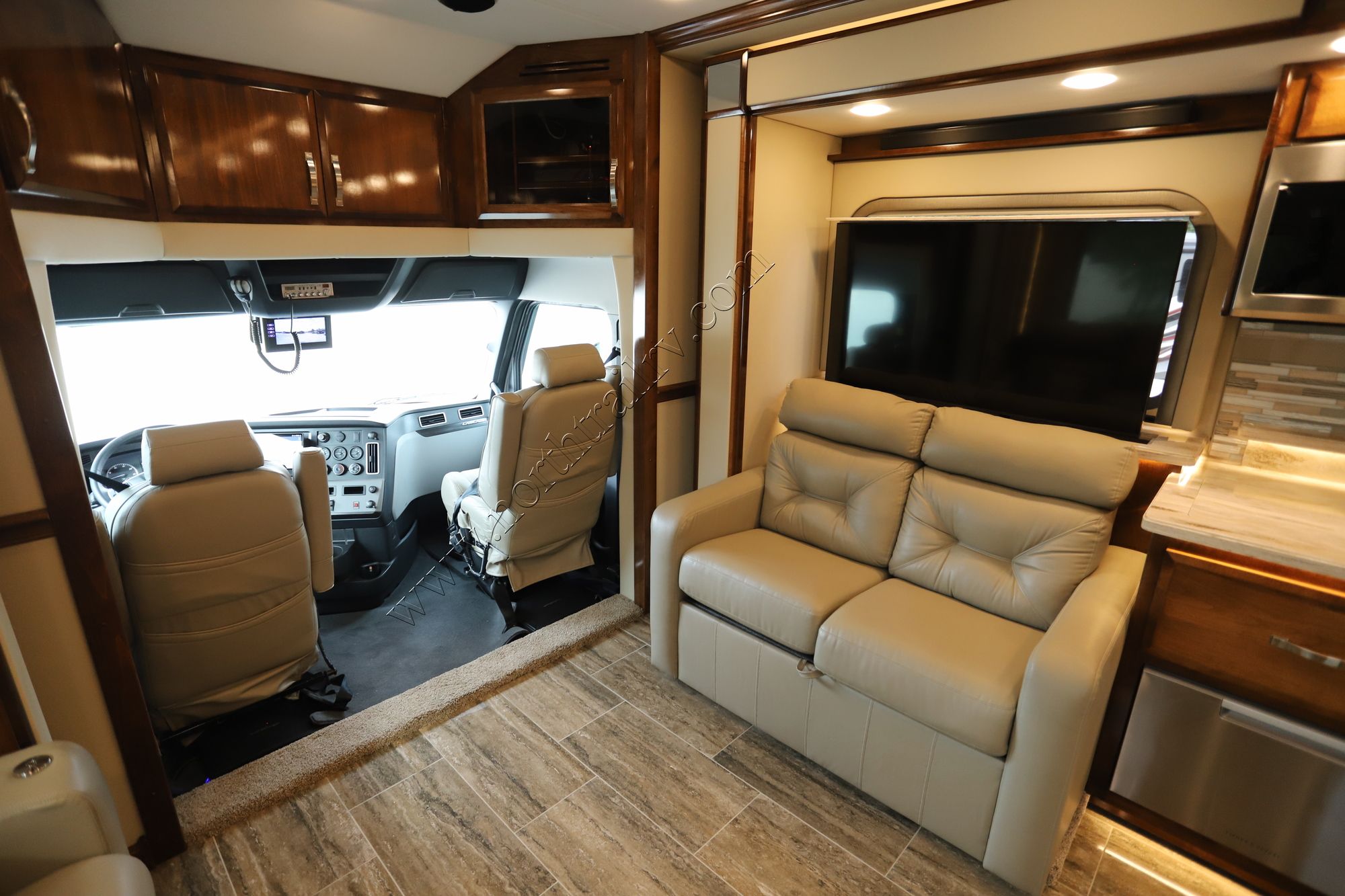 New 2022 Renegade Rv Ikon i4534RX Super C  For Sale