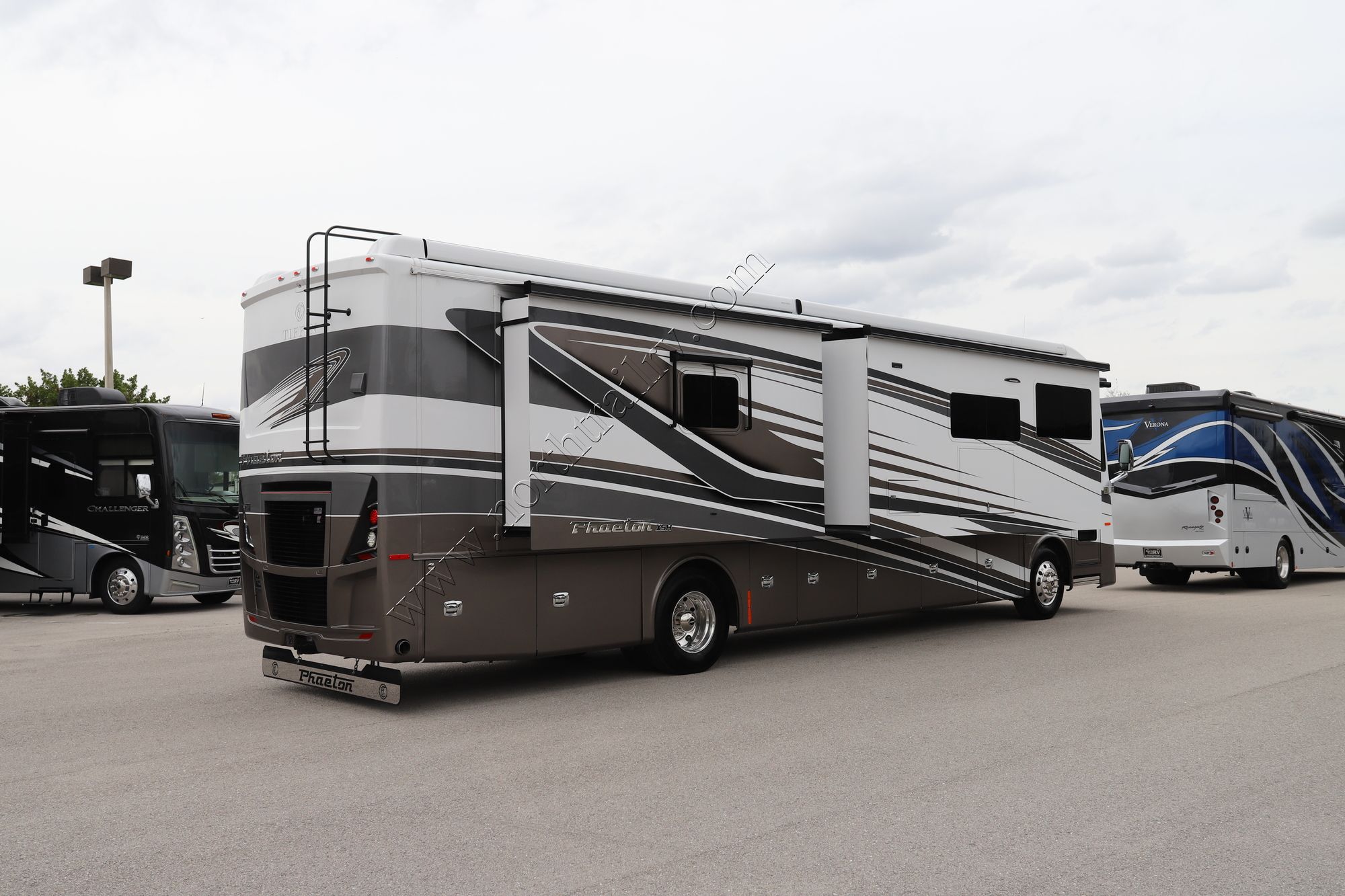 Used 2021 Tiffin Motor Homes Phaeton 40IH Class A  For Sale