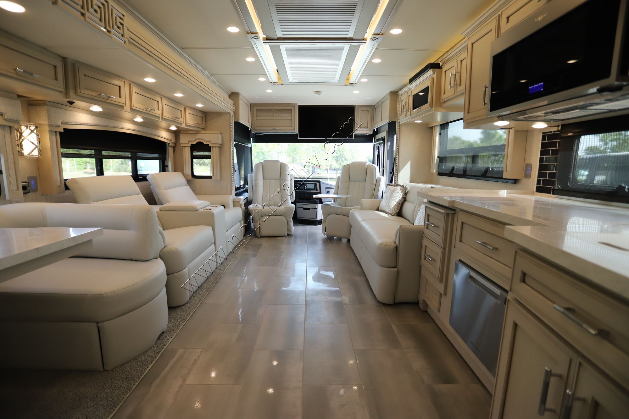 New 2022 Newmar Ventana 4369 Class A  For Sale