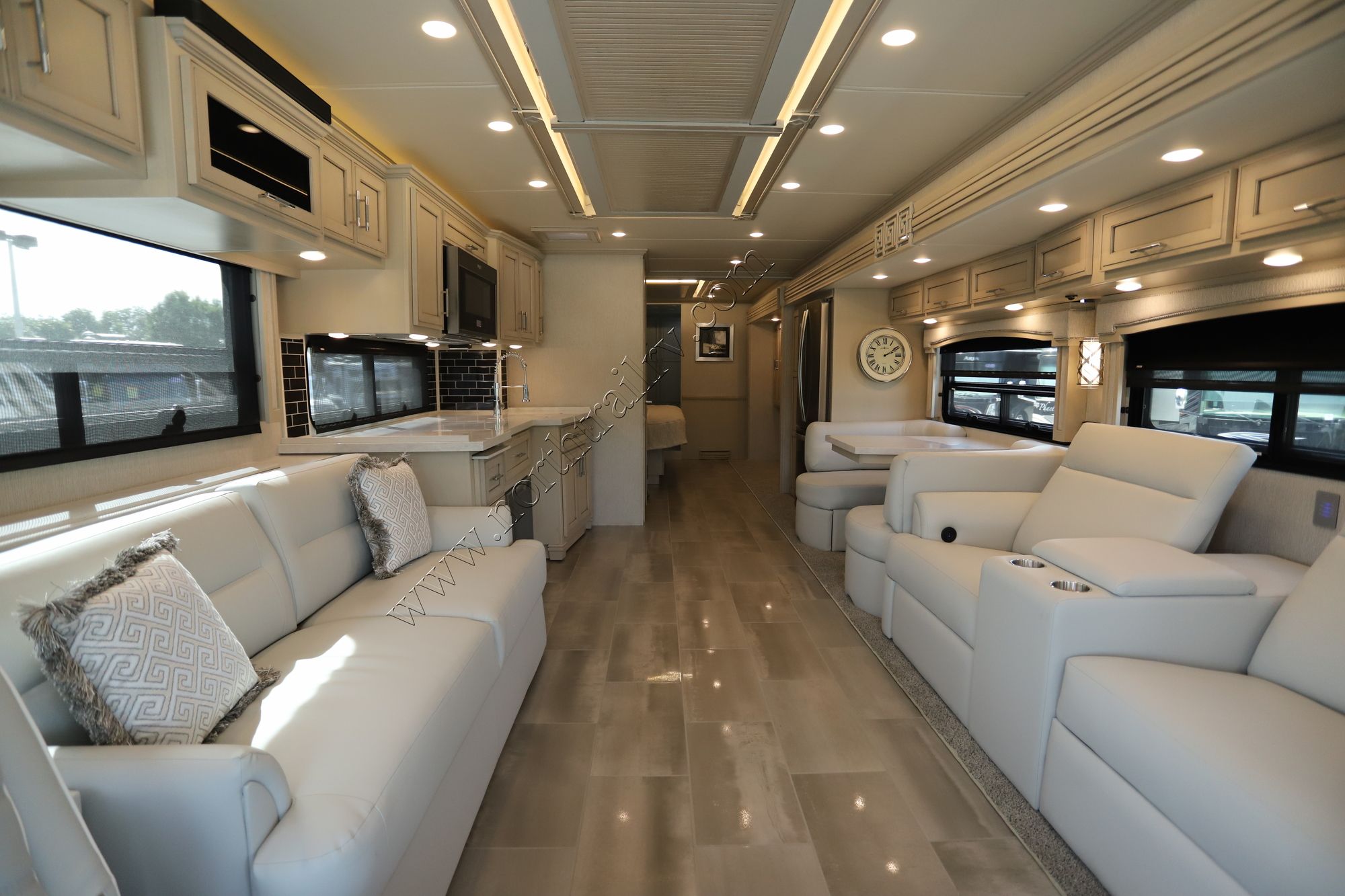 New 2022 Newmar Ventana 4369 Class A  For Sale