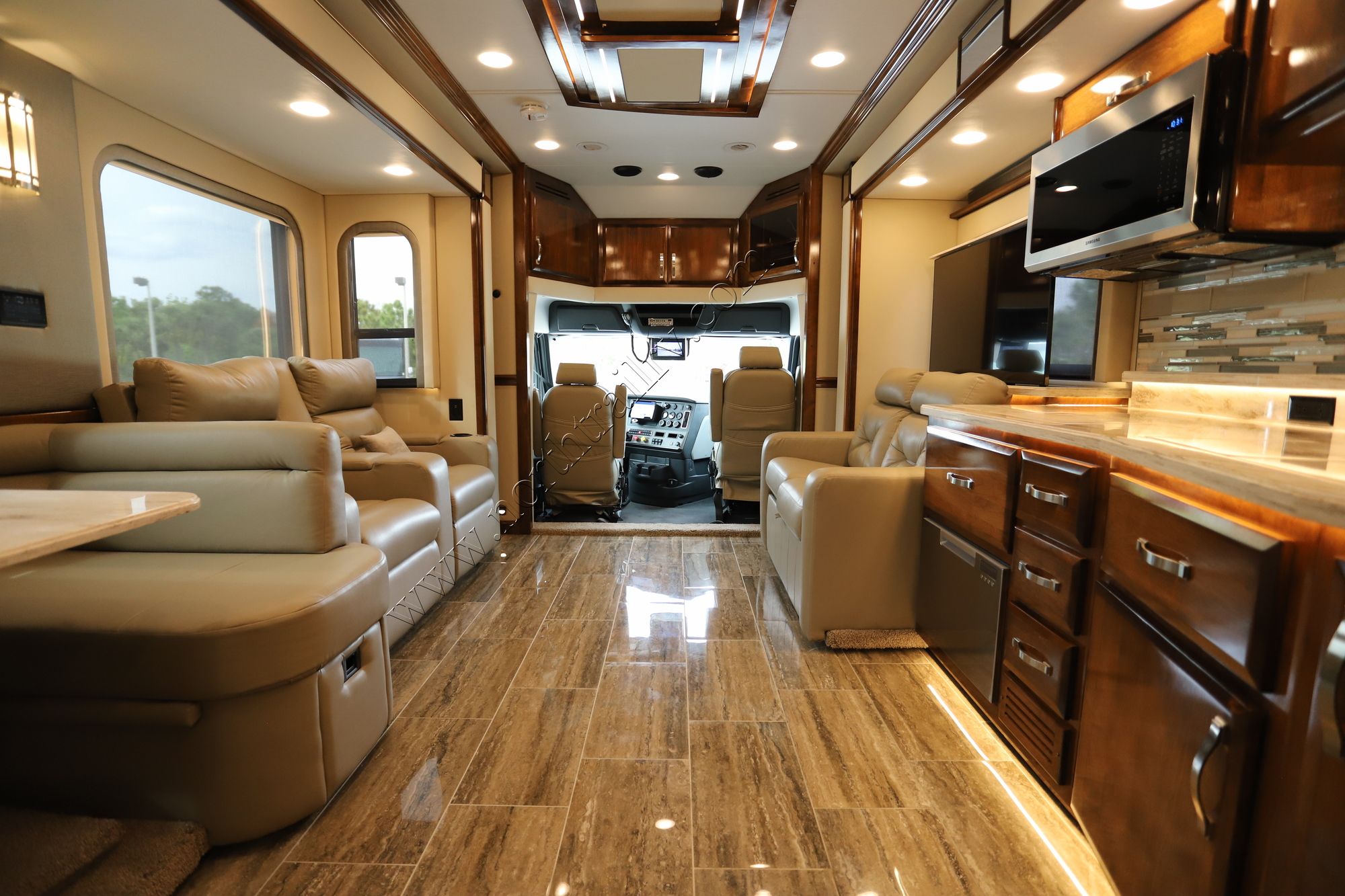 New 2022 Renegade Rv Ikon i4534RX Super C  For Sale