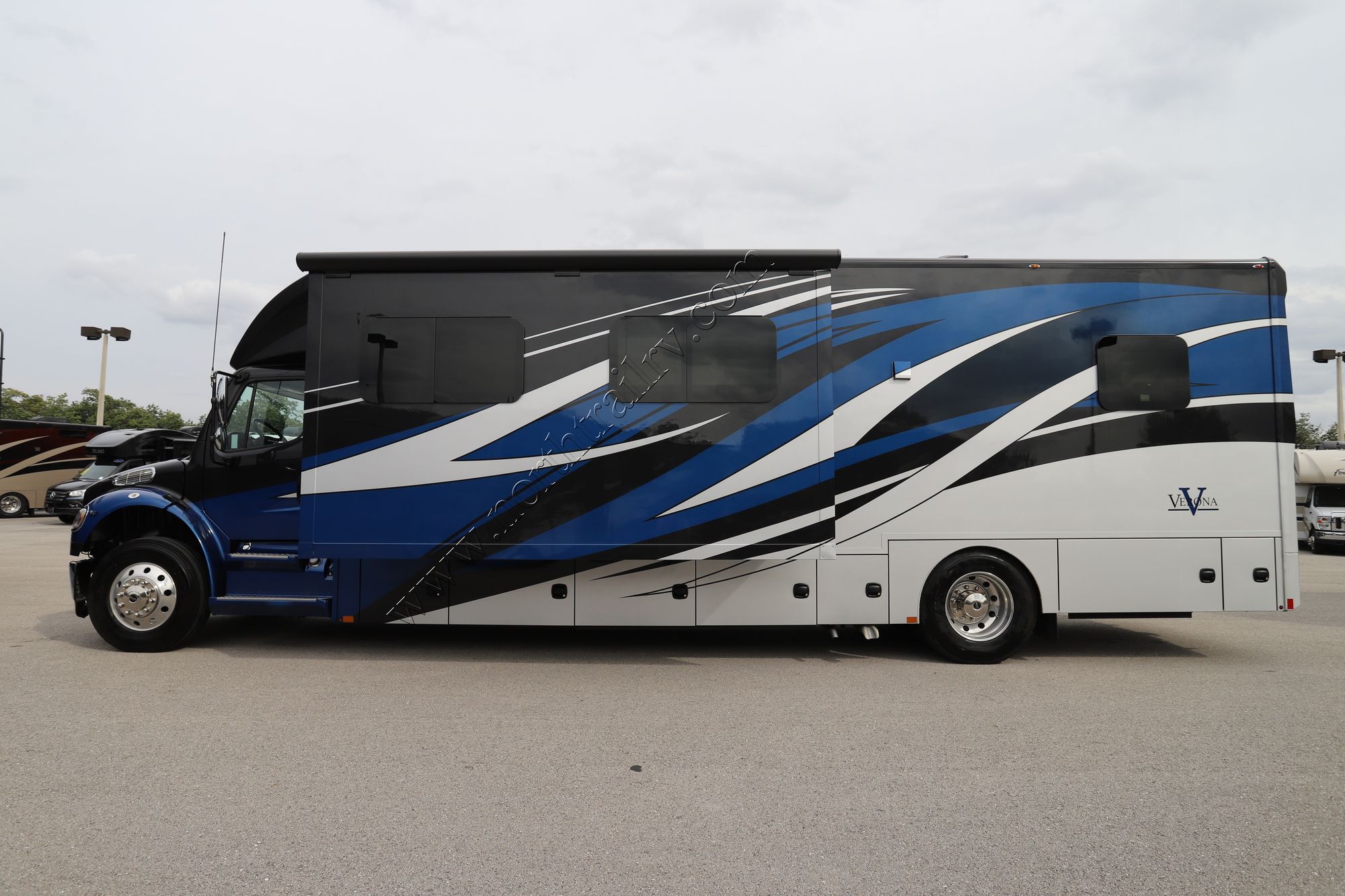 Used 2020 Renegade Rv Verona 36VSB Super C  For Sale