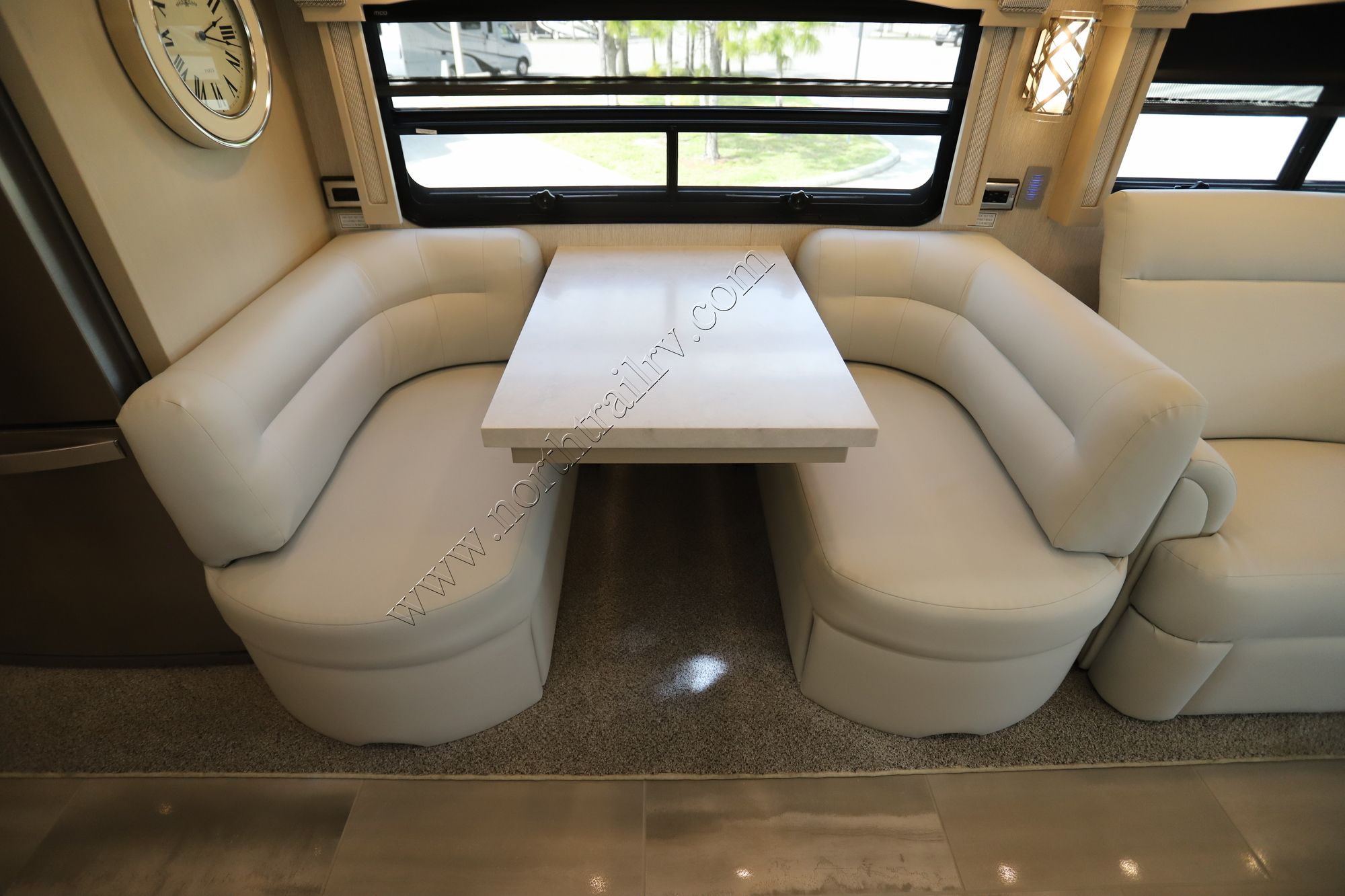 New 2022 Newmar Ventana 4369 Class A  For Sale