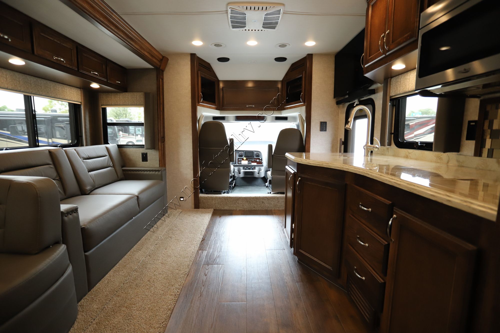 Used 2020 Renegade Rv Verona 36VSB Super C  For Sale