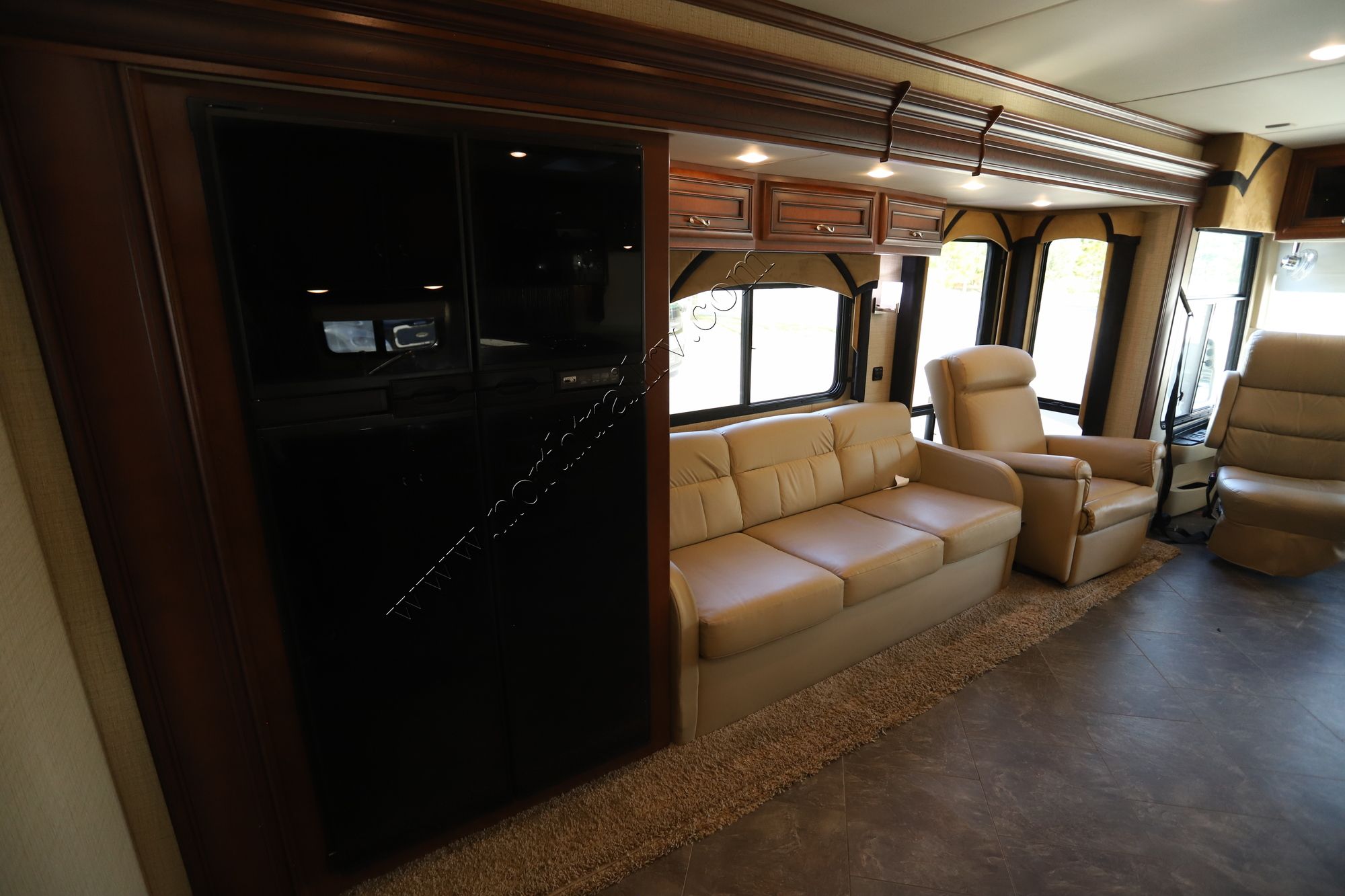 Used 2014 Newmar Ventana Le 3849 Class A  For Sale