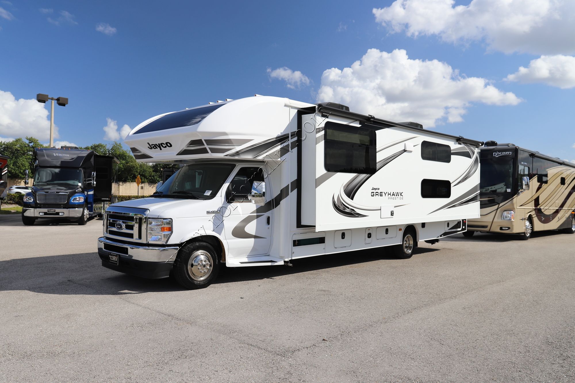 Used 2021 Jayco Greyhawk 31FP Class C  For Sale